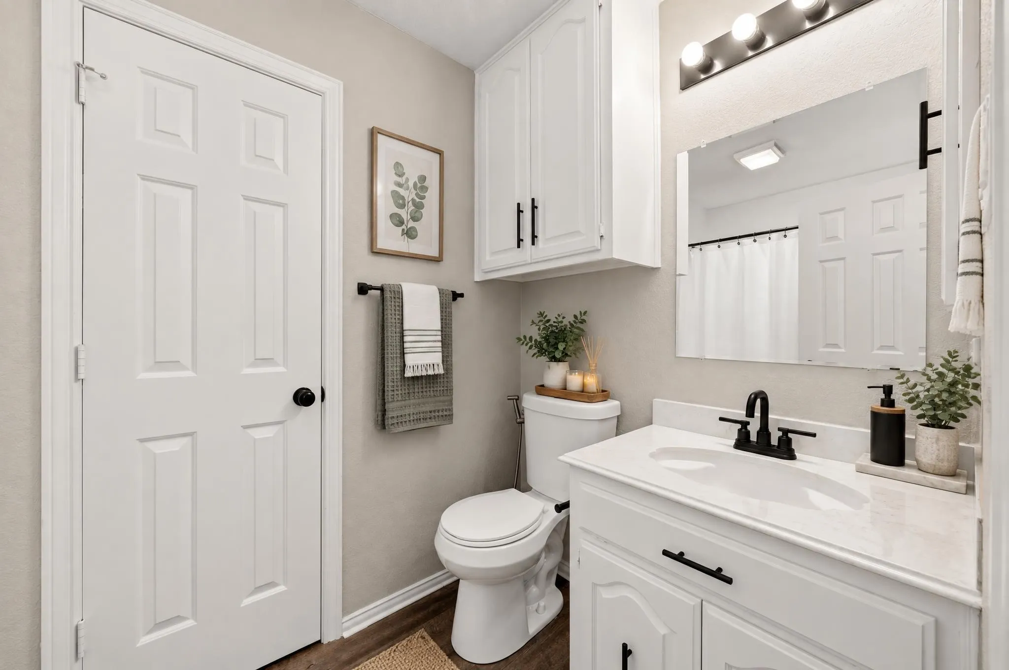 Single Family Residence For Rent in Collin County , 18003 Benchmark Drive, Dallas, Texas 75252, 5 Bedroom, 4 Bathroom, 3 Garage spaces, 4,012 Sqft, built in 1990, mls#21402956, Real Estate Agent in Dallas, Homes For Rent in Collin county, Homes For Rent in Dallas, Realtor in Dallas Texas, Real Estate Brokerage Independent Realty Texas, Luminita Cordes Realtor