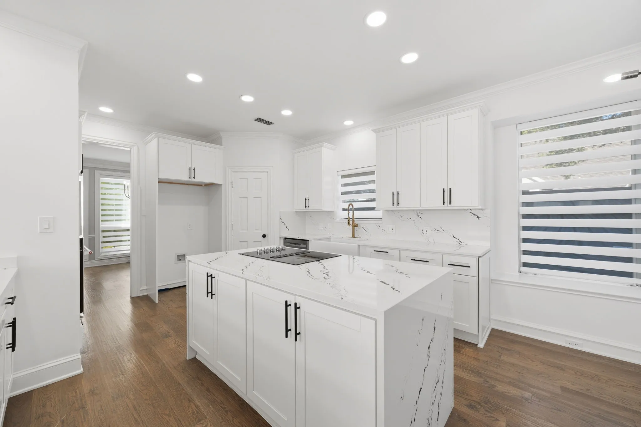 Single Family Residence For Rent in Collin County , 18003 Benchmark Drive, Dallas, Texas 75252, 5 Bedroom, 4 Bathroom, 3 Garage spaces, 4,012 Sqft, built in 1990, mls#21402956, Real Estate Agent in Dallas, Homes For Rent in Collin county, Homes For Rent in Dallas, Realtor in Dallas Texas, Real Estate Brokerage Independent Realty Texas, Luminita Cordes Realtor