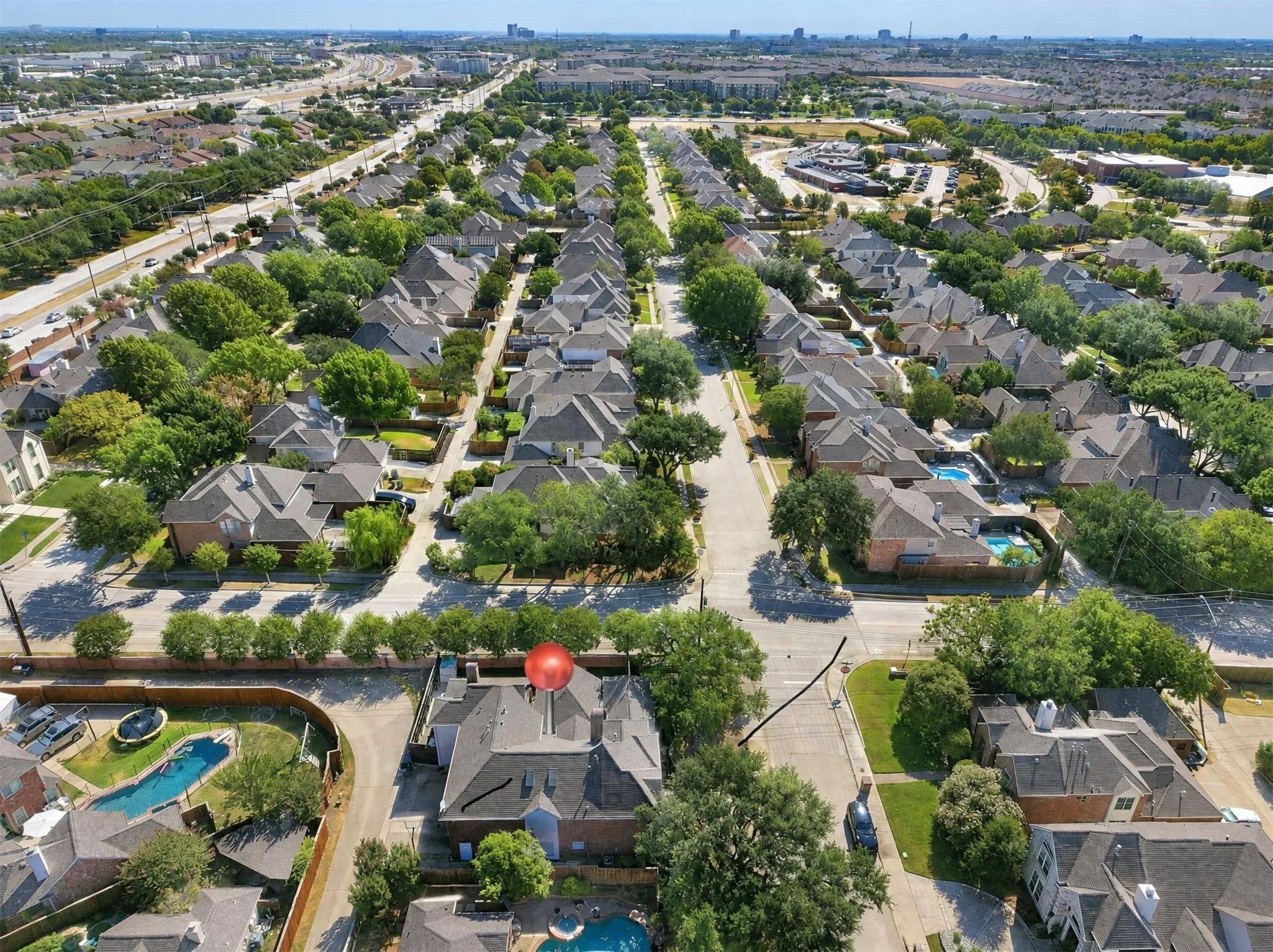 Single Family Residence For Rent in Collin County , 18003 Benchmark Drive, Dallas, Texas 75252, 5 Bedroom, 4 Bathroom, 3 Garage spaces, 4,012 Sqft, built in 1990, mls#21402956, Real Estate Agent in Dallas, Homes For Rent in Collin county, Homes For Rent in Dallas, Realtor in Dallas Texas, Real Estate Brokerage Independent Realty Texas, Luminita Cordes Realtor