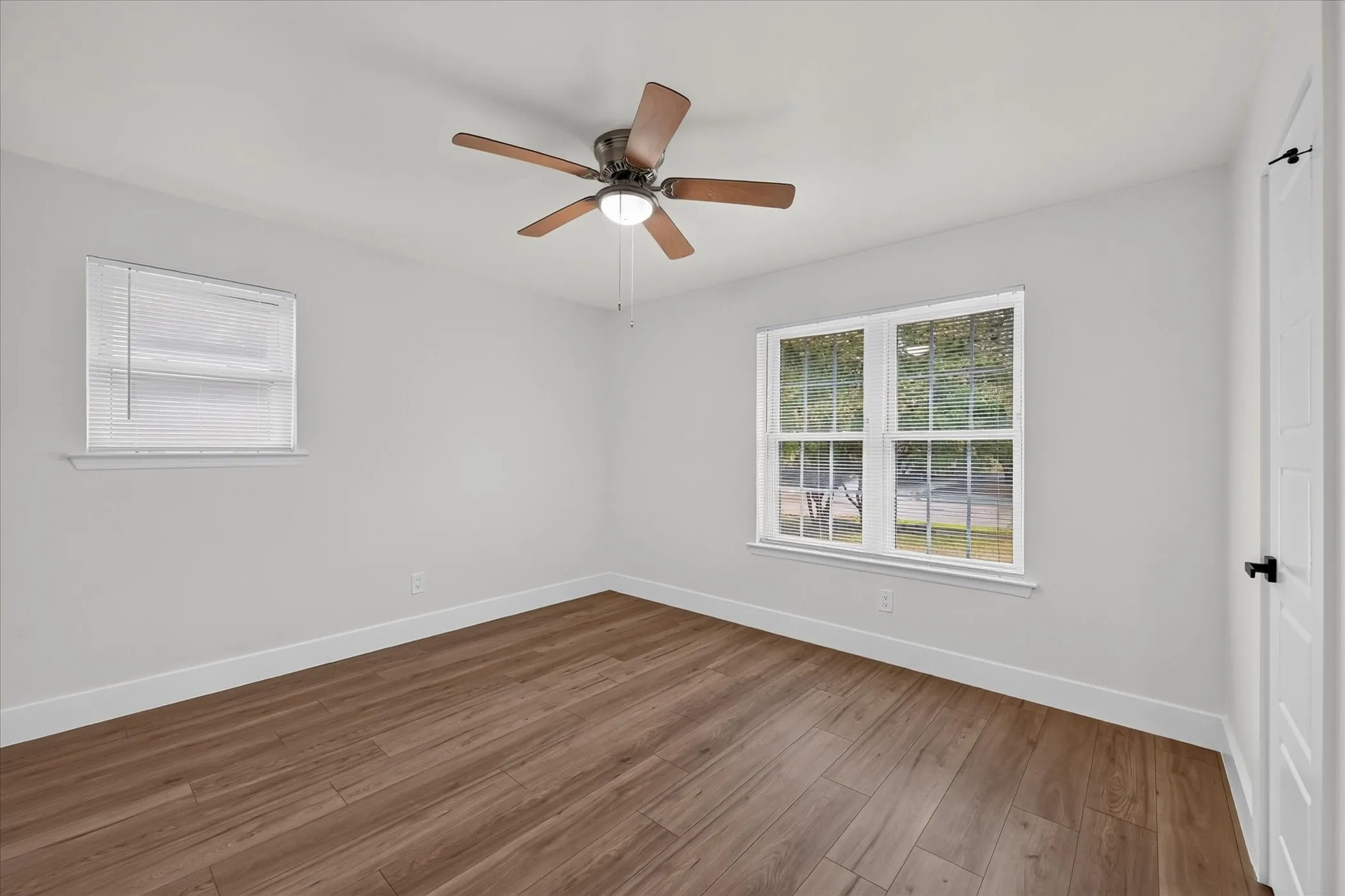 Single Family Residence For Sale in Collin County , 902 Ridgefield Drive, Plano, Texas 75075, 3 Bedroom, 2 Bathroom, 2 Garage spaces, 1,844 Sqft, built in 1966, mls#21402958, Real Estate Agent in Plano, Homes For Sale in Collin county, Homes For Sale in Plano, Realtor in Plano Texas, Real Estate Brokerage Independent Realty Texas, Luminita Cordes Realtor