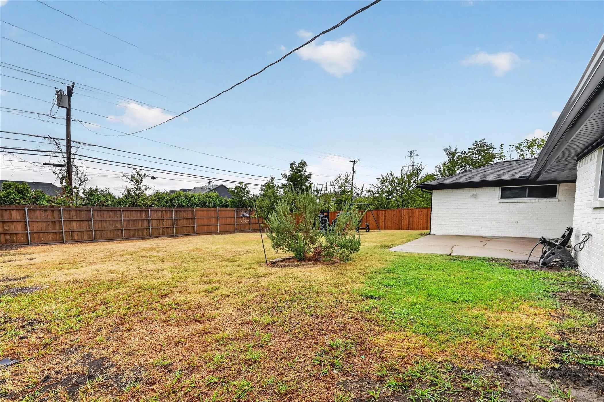 Single Family Residence For Sale in Collin County , 902 Ridgefield Drive, Plano, Texas 75075, 3 Bedroom, 2 Bathroom, 2 Garage spaces, 1,844 Sqft, built in 1966, mls#21402958, Real Estate Agent in Plano, Homes For Sale in Collin county, Homes For Sale in Plano, Realtor in Plano Texas, Real Estate Brokerage Independent Realty Texas, Luminita Cordes Realtor