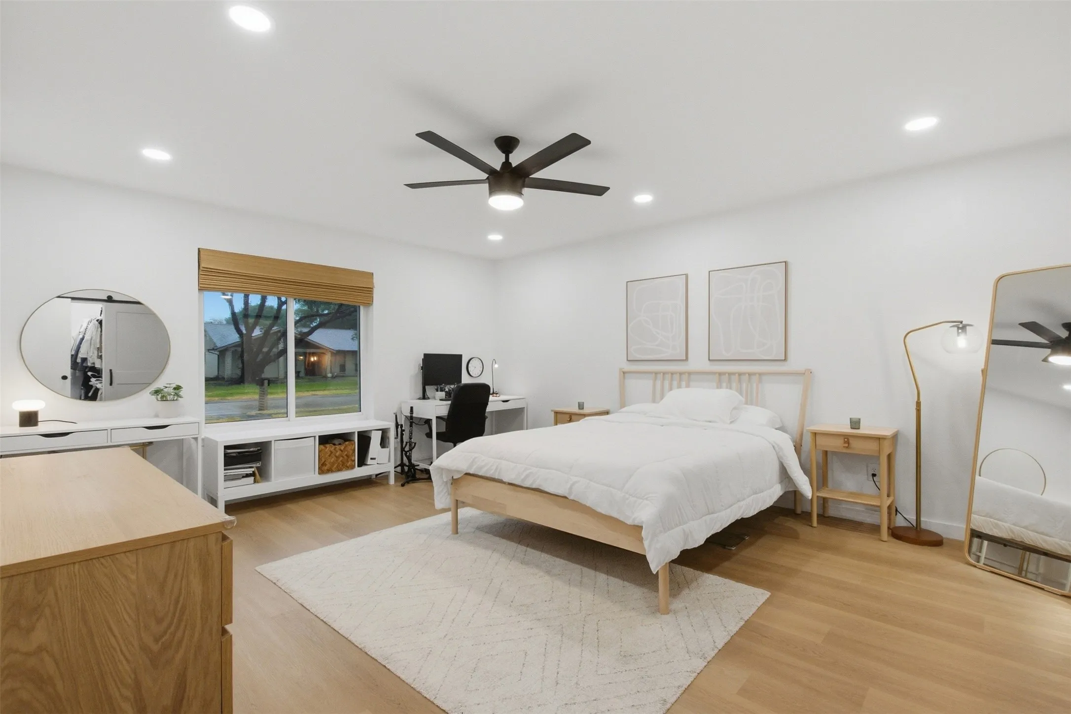 Single Family Residence For Sale in Dallas County , 1902 Baylor Drive, Richardson, Texas 75081, 3 Bedroom, 2 Bathroom, 2 Garage spaces, 1,821 Sqft, built in 1973, mls#21402904, Real Estate Agent in Richardson, Homes For Sale in Dallas county, Homes For Sale in Richardson, Realtor in Richardson Texas, Real Estate Brokerage Independent Realty Texas, Luminita Cordes Realtor
