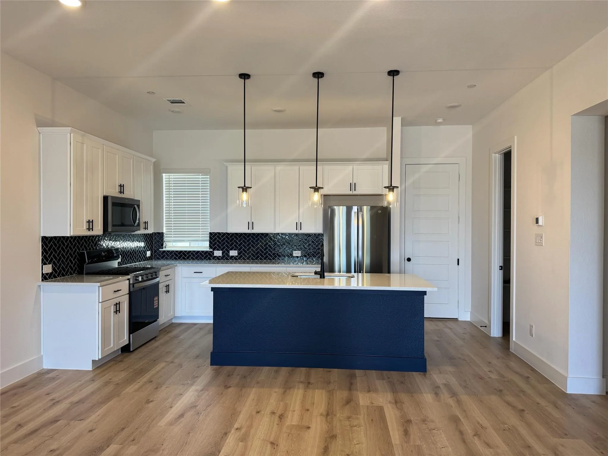 Townhouse For Rent in Collin County , 1220 Eureka Springs Street, Celina, Texas 75078, 4 Bedroom, 3 Bathroom, 2 Garage spaces, 1,970 Sqft, built in 2025, mls#21402959, Real Estate Agent in Celina, Homes For Rent in Collin county, Homes For Rent in Celina, Realtor in Celina Texas, Real Estate Brokerage Independent Realty Texas, Luminita Cordes Realtor
