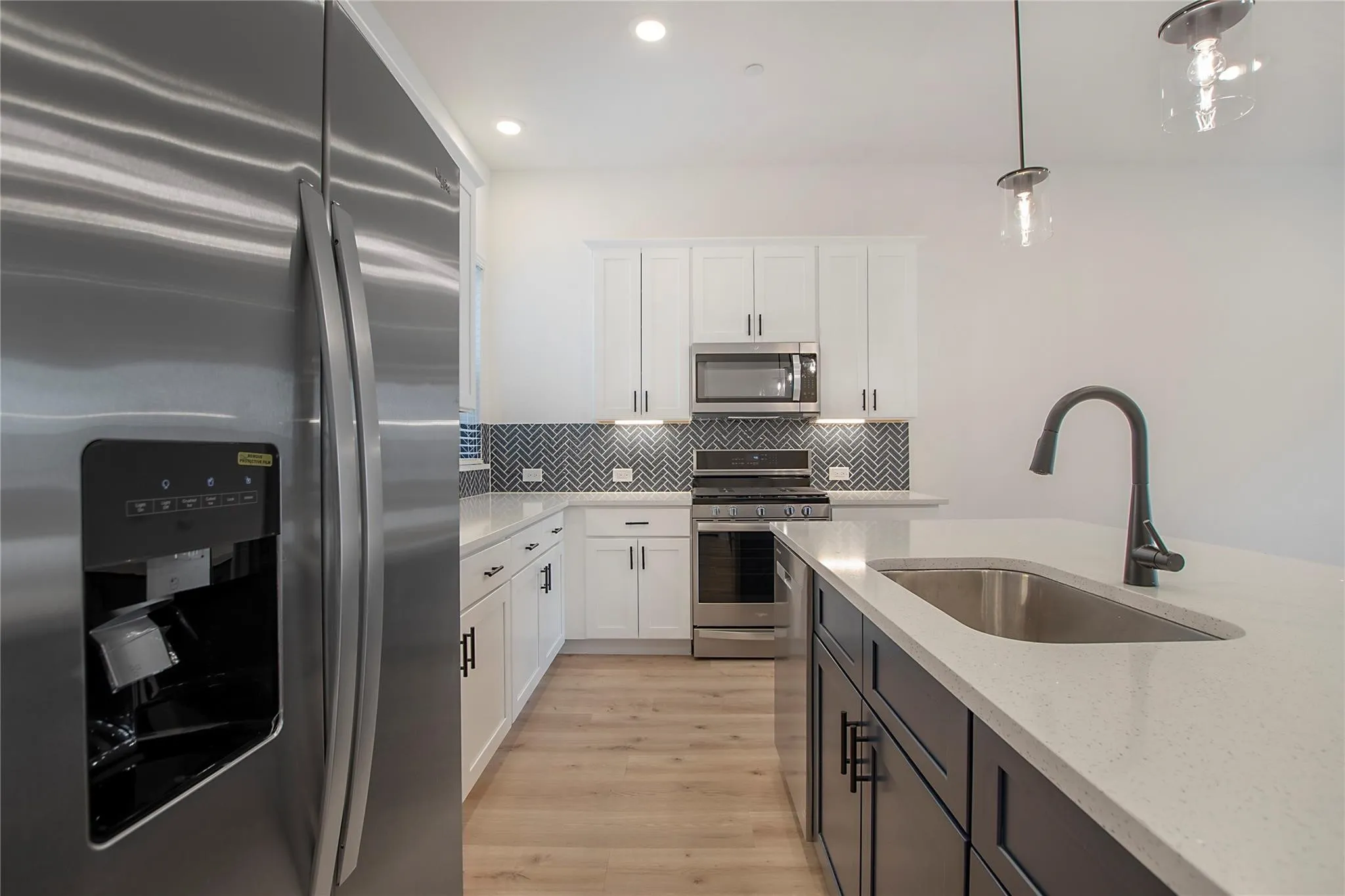 Townhouse For Rent in Collin County , 1220 Eureka Springs Street, Celina, Texas 75078, 4 Bedroom, 3 Bathroom, 2 Garage spaces, 1,970 Sqft, built in 2025, mls#21402959, Real Estate Agent in Celina, Homes For Rent in Collin county, Homes For Rent in Celina, Realtor in Celina Texas, Real Estate Brokerage Independent Realty Texas, Luminita Cordes Realtor