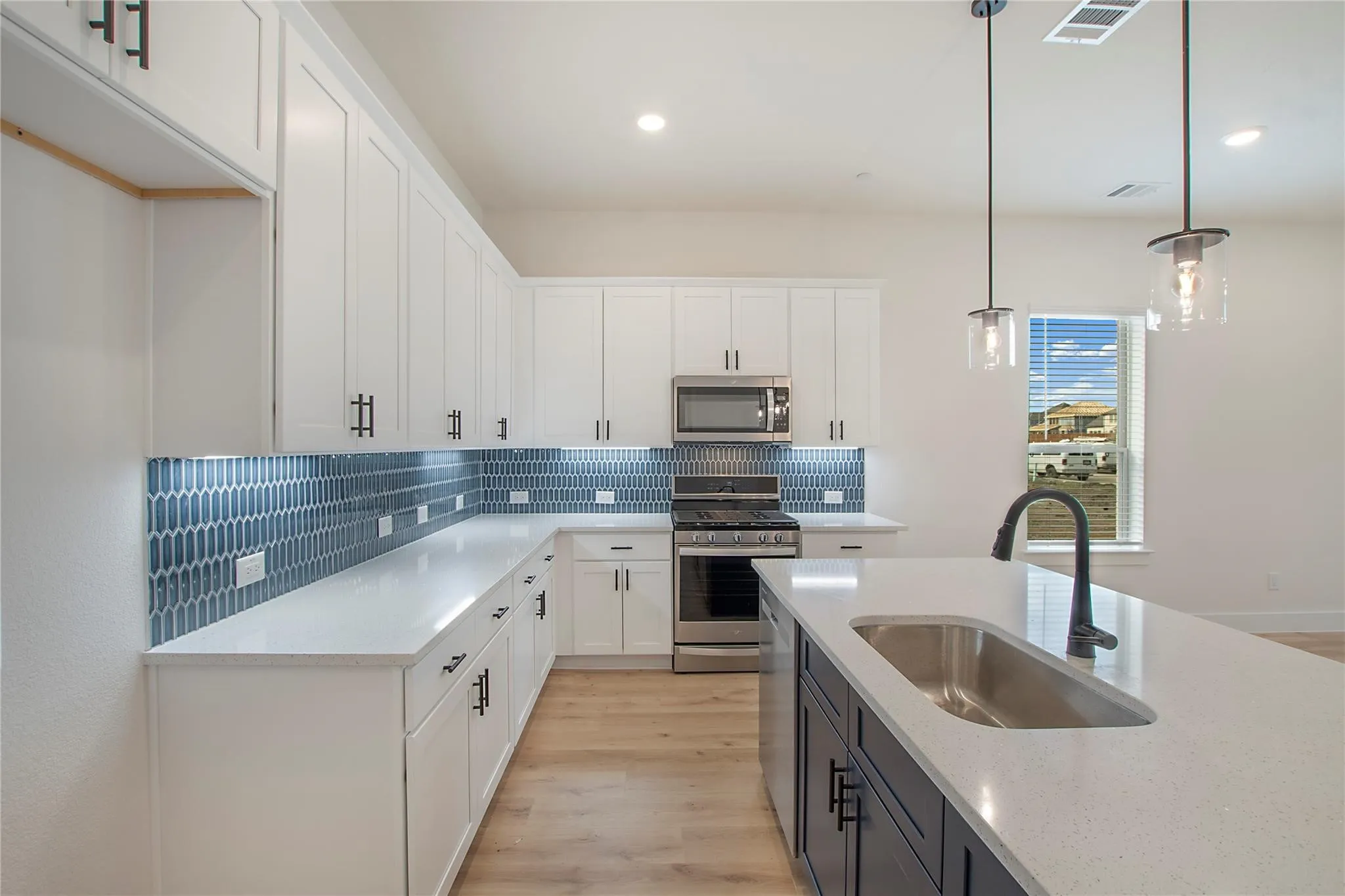 Townhouse For Rent in Collin County , 1220 Eureka Springs Street, Celina, Texas 75078, 4 Bedroom, 3 Bathroom, 2 Garage spaces, 1,970 Sqft, built in 2025, mls#21402959, Real Estate Agent in Celina, Homes For Rent in Collin county, Homes For Rent in Celina, Realtor in Celina Texas, Real Estate Brokerage Independent Realty Texas, Luminita Cordes Realtor