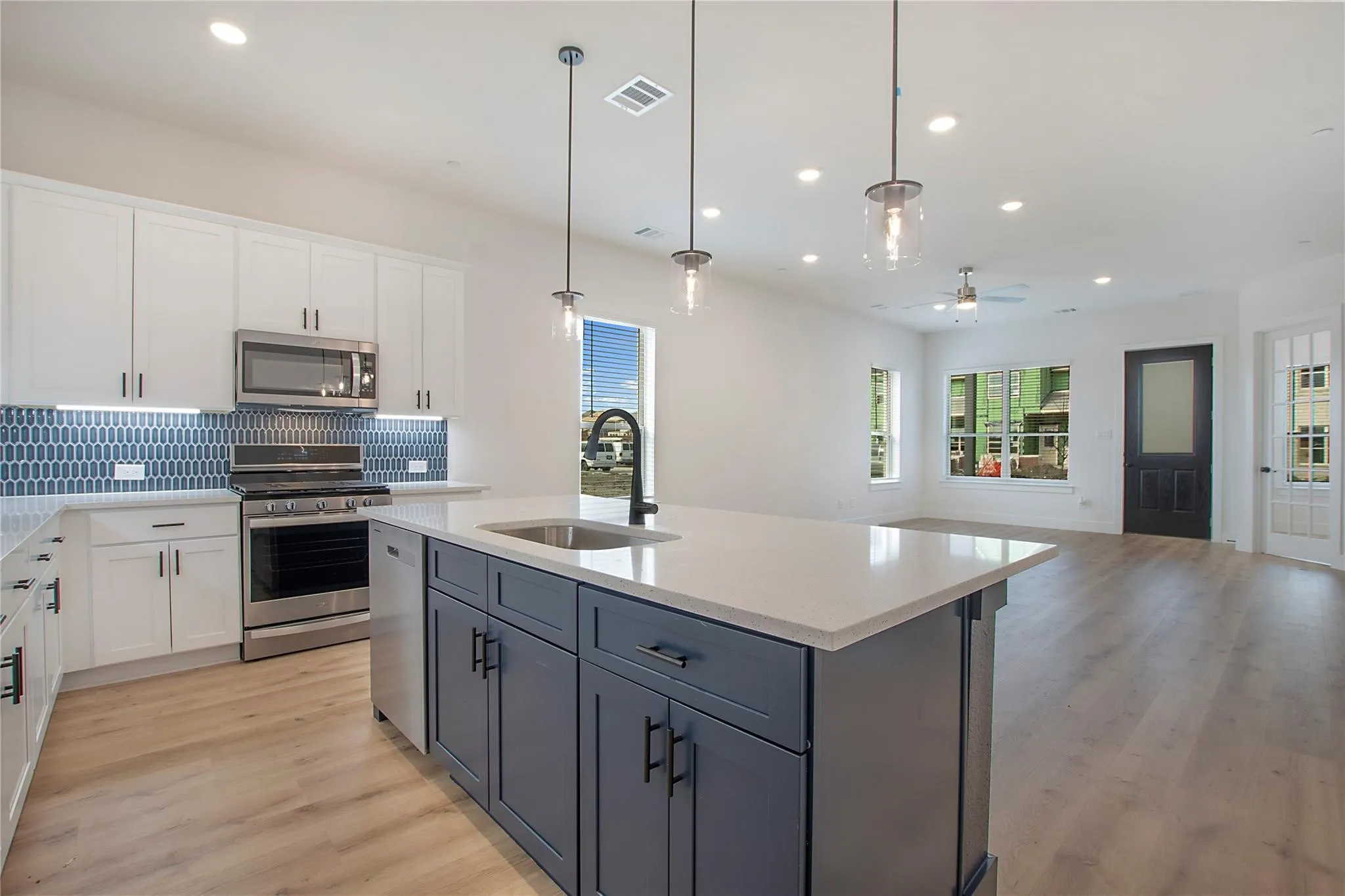 Townhouse For Rent in Collin County , 1220 Eureka Springs Street, Celina, Texas 75078, 4 Bedroom, 3 Bathroom, 2 Garage spaces, 1,970 Sqft, built in 2025, mls#21402959, Real Estate Agent in Celina, Homes For Rent in Collin county, Homes For Rent in Celina, Realtor in Celina Texas, Real Estate Brokerage Independent Realty Texas, Luminita Cordes Realtor