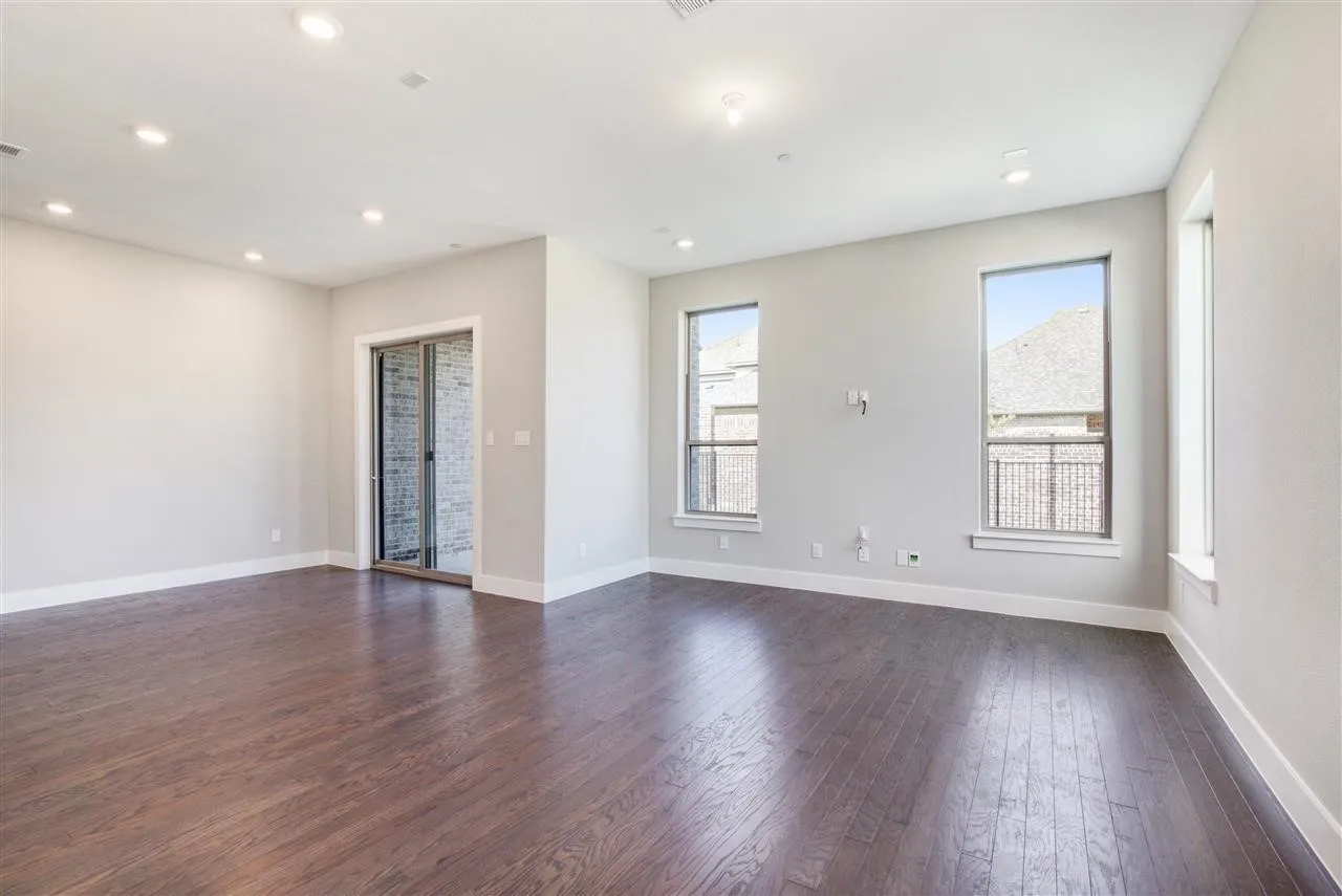 Townhouse For Rent in Collin County , 1050 Maverick Drive, Allen, Texas 75013, 3 Bedroom, 3 Bathroom, 2 Garage spaces, 1,945 Sqft, built in 2020, mls#21402934, Real Estate Agent in Allen, Homes For Rent in Collin county, Homes For Rent in Allen, Realtor in Allen Texas, Real Estate Brokerage Independent Realty Texas, Luminita Cordes Realtor