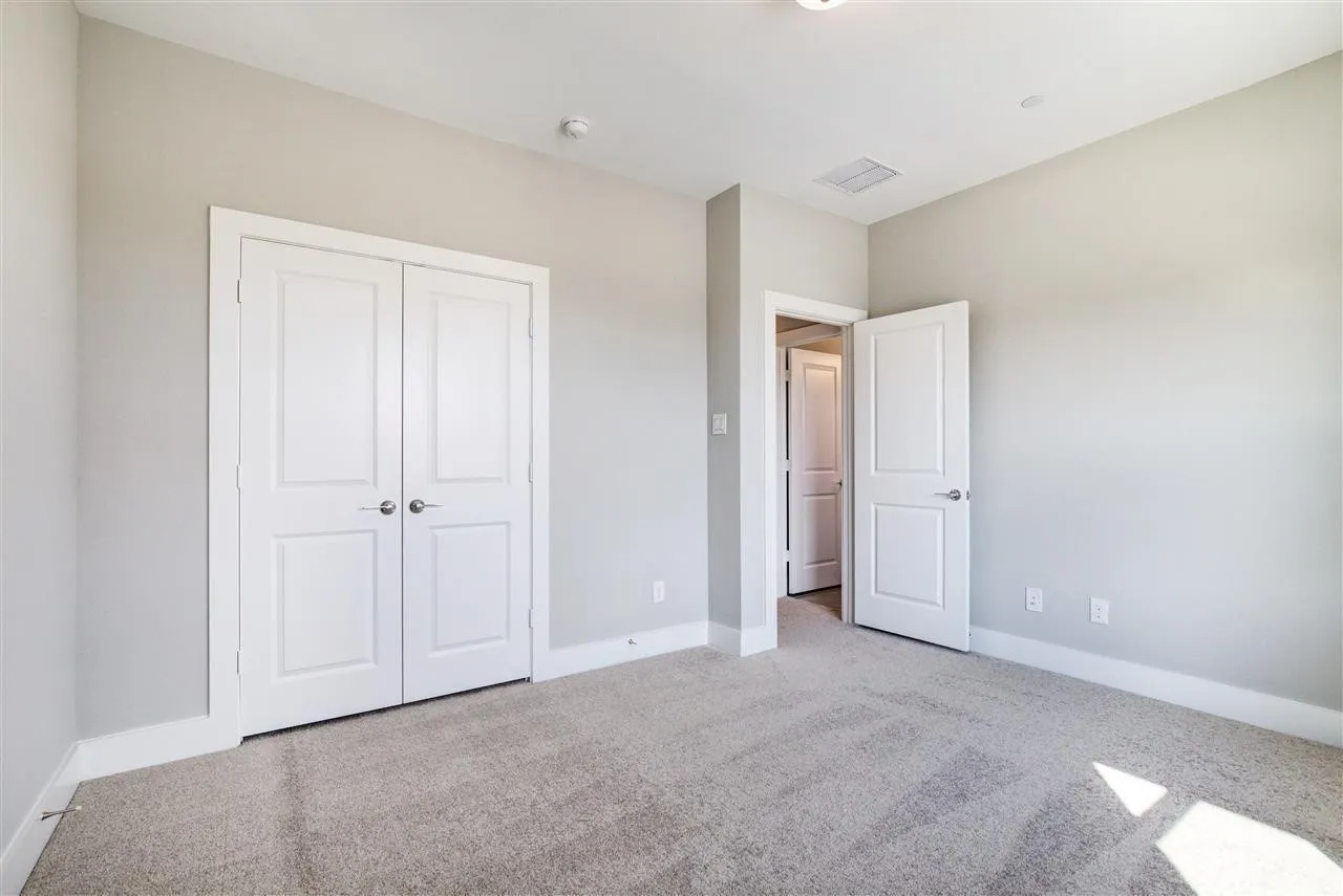 Townhouse For Rent in Collin County , 1050 Maverick Drive, Allen, Texas 75013, 3 Bedroom, 3 Bathroom, 2 Garage spaces, 1,945 Sqft, built in 2020, mls#21402934, Real Estate Agent in Allen, Homes For Rent in Collin county, Homes For Rent in Allen, Realtor in Allen Texas, Real Estate Brokerage Independent Realty Texas, Luminita Cordes Realtor