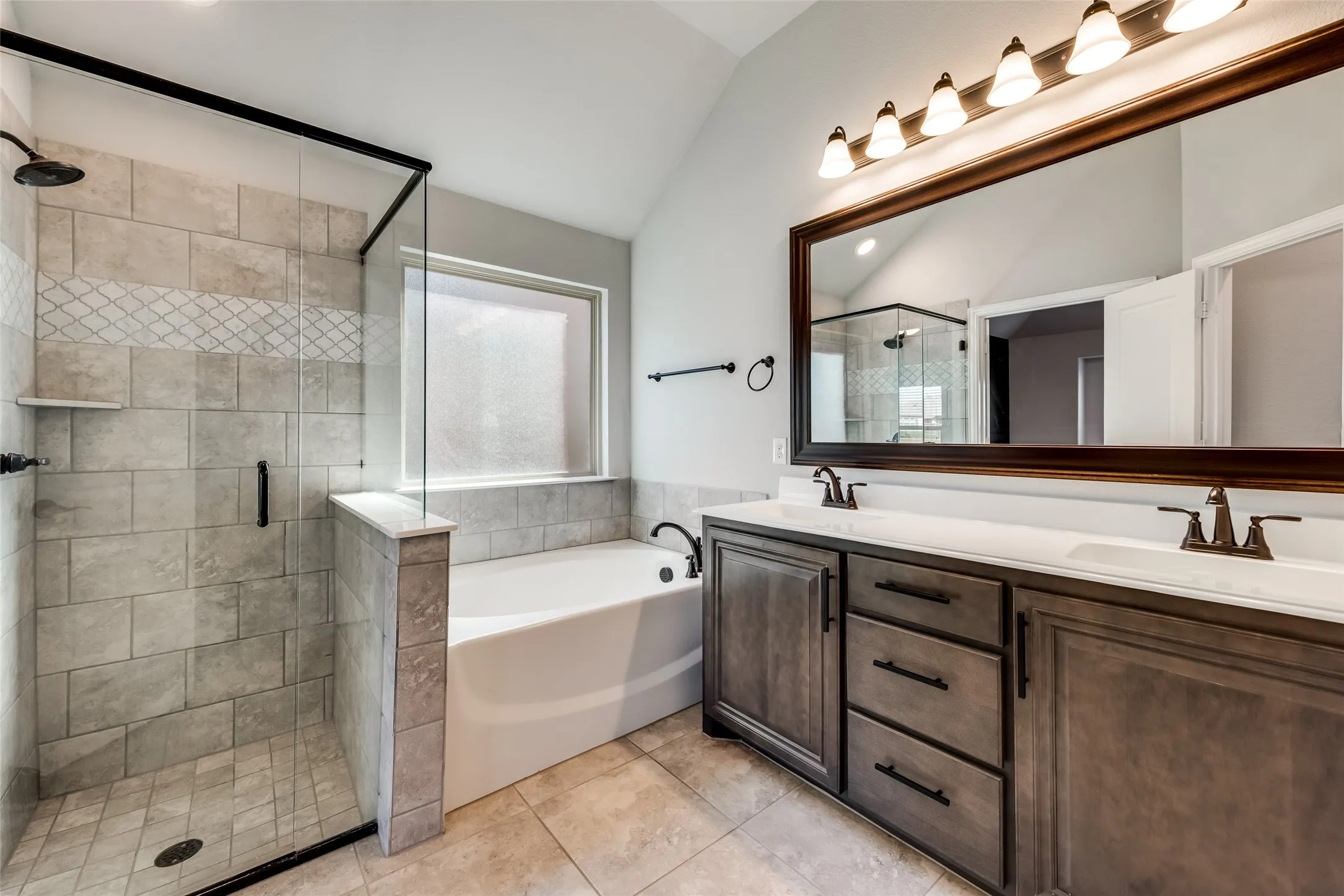Single Family Residence For Rent in Denton County , 9701 Athens Drive, Denton, Texas 76226, 4 Bedroom, 3 Bathroom, 2 Garage spaces, 2,334 Sqft, built in 2018, mls#21396965, Real Estate Agent in Denton, Homes For Rent in Denton county, Homes For Rent in Denton, Realtor in Denton Texas, Real Estate Brokerage Independent Realty Texas, Luminita Cordes Realtor