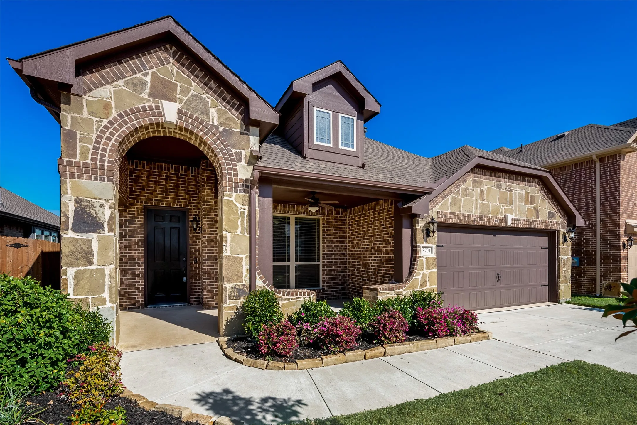 Single Family Residence For Rent in Denton County , 9701 Athens Drive, Denton, Texas 76226, 4 Bedroom, 3 Bathroom, 2 Garage spaces, 2,334 Sqft, built in 2018, mls#21396965, Real Estate Agent in Denton, Homes For Rent in Denton county, Homes For Rent in Denton, Realtor in Denton Texas, Real Estate Brokerage Independent Realty Texas, Luminita Cordes Realtor