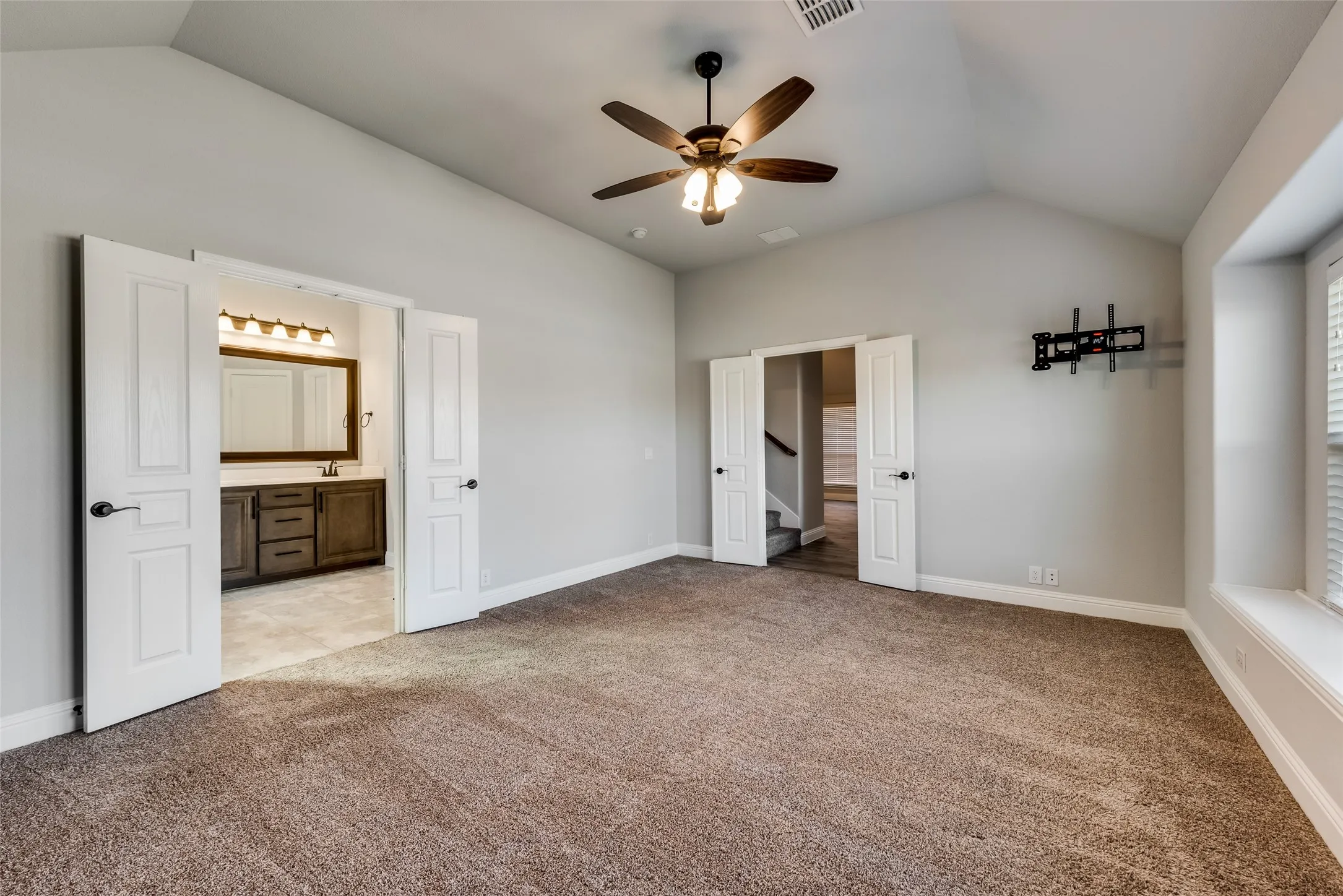 Single Family Residence For Rent in Denton County , 9701 Athens Drive, Denton, Texas 76226, 4 Bedroom, 3 Bathroom, 2 Garage spaces, 2,334 Sqft, built in 2018, mls#21396965, Real Estate Agent in Denton, Homes For Rent in Denton county, Homes For Rent in Denton, Realtor in Denton Texas, Real Estate Brokerage Independent Realty Texas, Luminita Cordes Realtor
