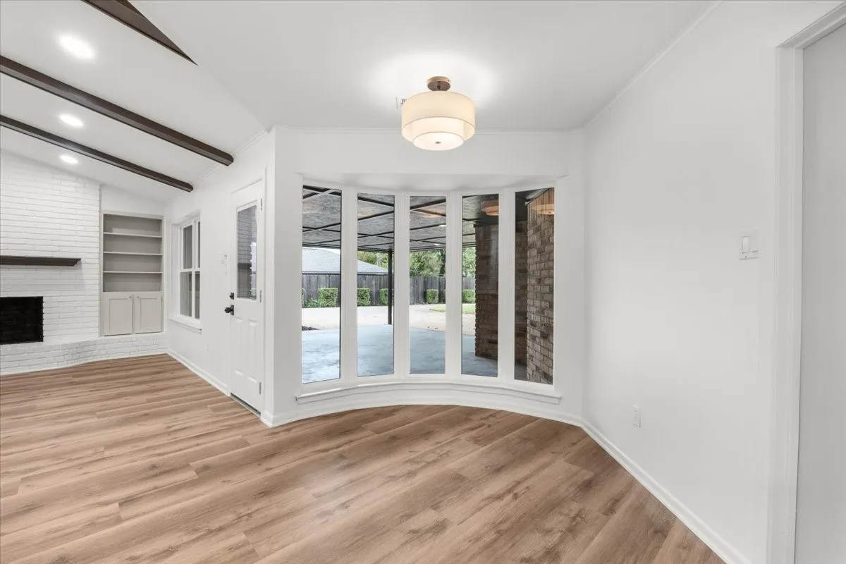 Single Family Residence For Sale in Tarrant County , 4345 Rota Circle, Fort Worth, Texas 76133, 4 Bedroom, 3 Bathroom, 2 Garage spaces, 2,275 Sqft, built in 1974, mls#21402379, Real Estate Agent in Fort Worth, Homes For Sale in Tarrant county, Homes For Sale in Fort Worth, Realtor in Fort Worth Texas, Real Estate Brokerage Independent Realty Texas, Luminita Cordes Realtor