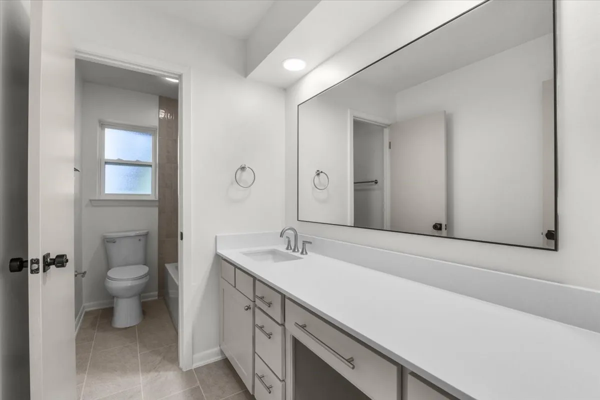 Single Family Residence For Sale in Tarrant County , 4345 Rota Circle, Fort Worth, Texas 76133, 4 Bedroom, 3 Bathroom, 2 Garage spaces, 2,275 Sqft, built in 1974, mls#21402379, Real Estate Agent in Fort Worth, Homes For Sale in Tarrant county, Homes For Sale in Fort Worth, Realtor in Fort Worth Texas, Real Estate Brokerage Independent Realty Texas, Luminita Cordes Realtor