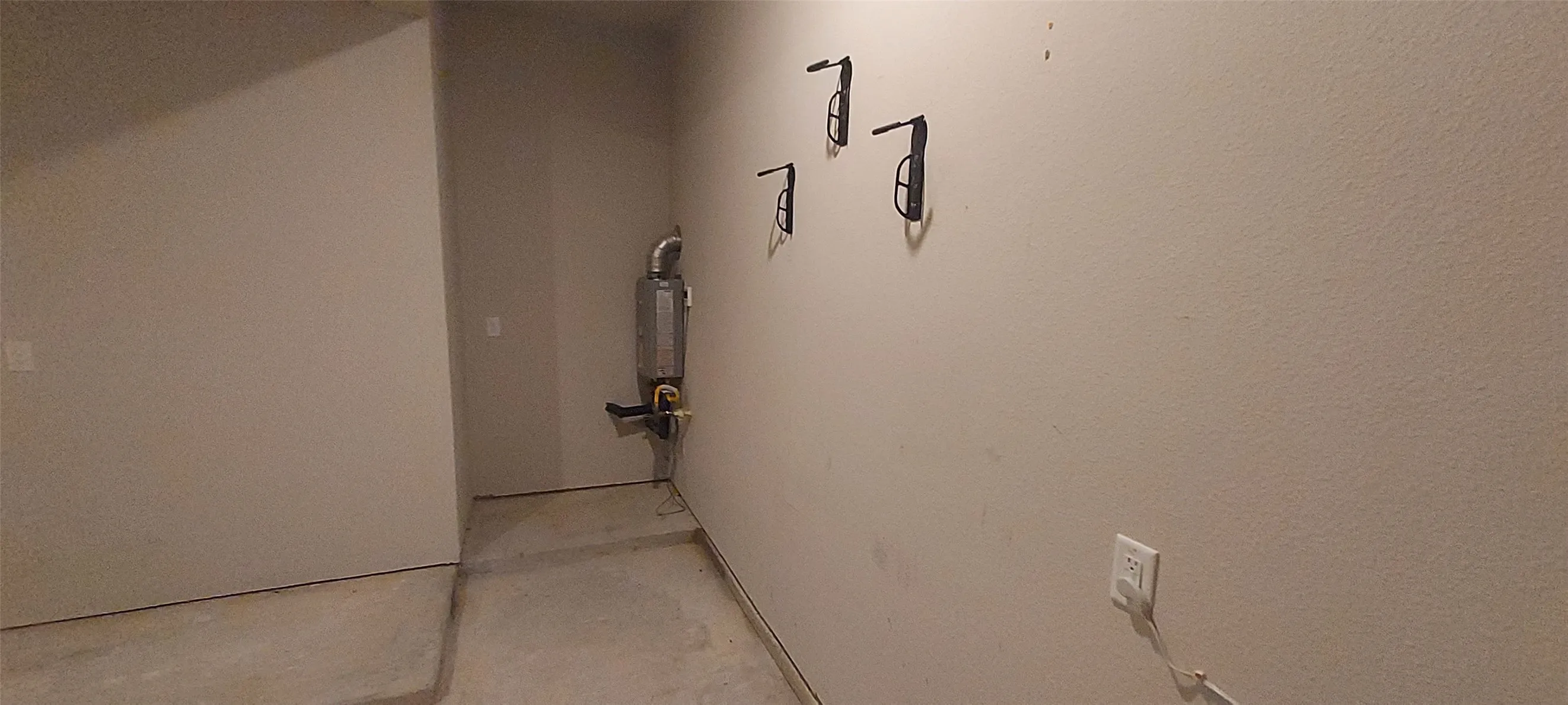 Single Family Residence For Sale in Denton County , 2413 Plover Lane, Argyle, Texas 76226, 5 Bedroom, 4 Bathroom, 2 Garage spaces, 3,193 Sqft, built in 2022, mls#21401944, Real Estate Agent in Argyle, Homes For Sale in Denton county, Homes For Sale in Argyle, Realtor in Argyle Texas, Real Estate Brokerage Independent Realty Texas, Luminita Cordes Realtor