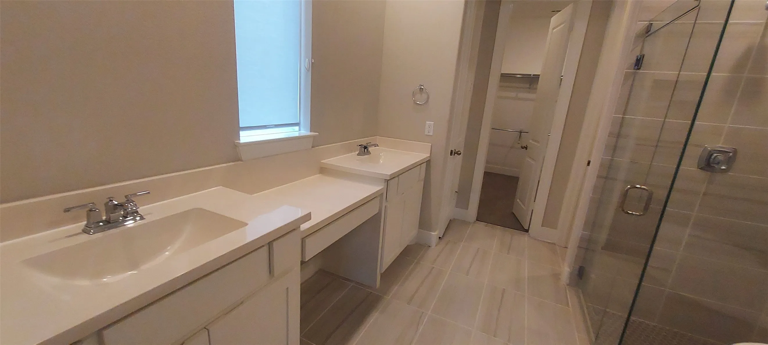 Single Family Residence For Sale in Denton County , 2413 Plover Lane, Argyle, Texas 76226, 5 Bedroom, 4 Bathroom, 2 Garage spaces, 3,193 Sqft, built in 2022, mls#21401944, Real Estate Agent in Argyle, Homes For Sale in Denton county, Homes For Sale in Argyle, Realtor in Argyle Texas, Real Estate Brokerage Independent Realty Texas, Luminita Cordes Realtor