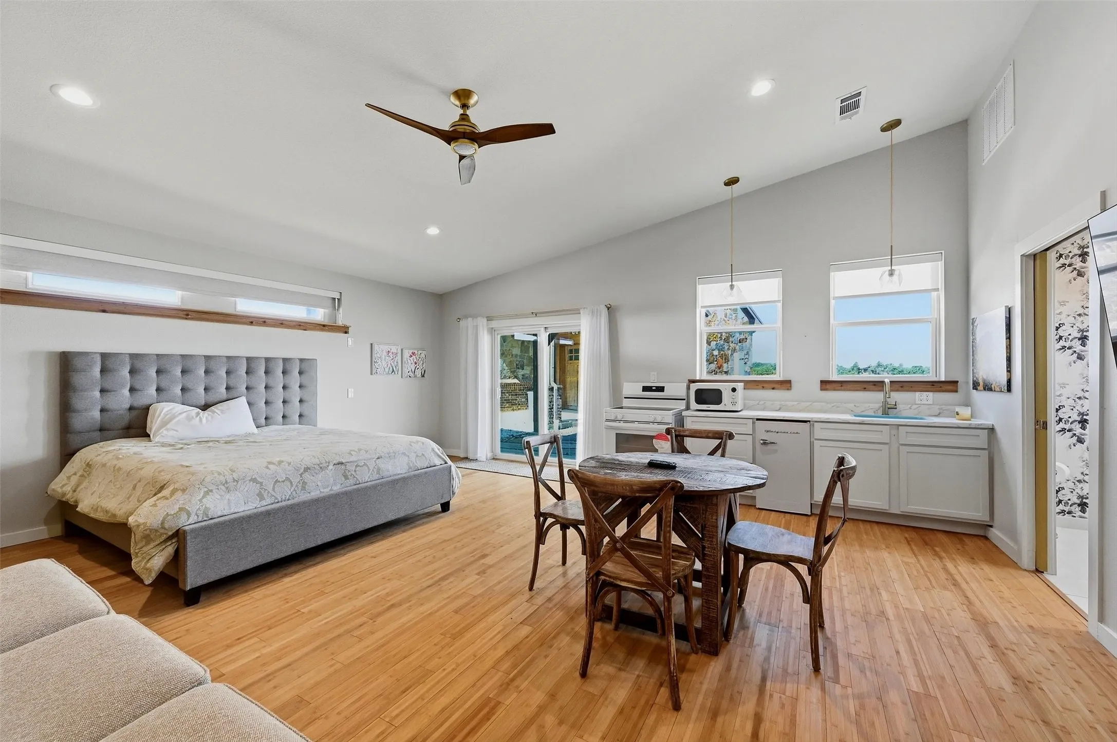Apartment/guest suite adjacent to custom home.