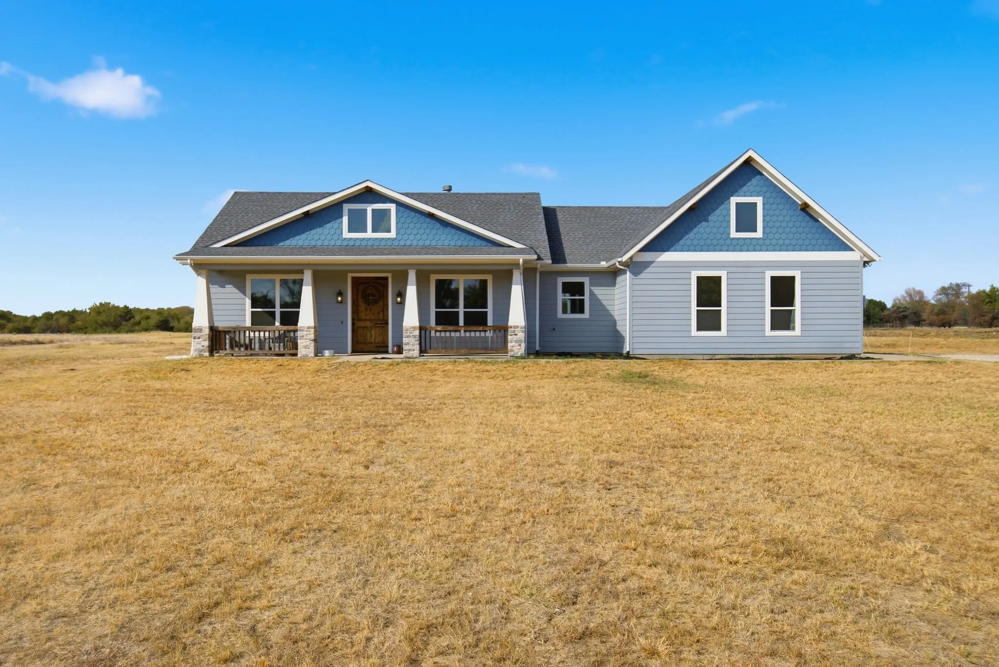 Single Family Residence For Sale in Rains County , 3971 Rs County Road 1605, Lone Oak, Texas 75453, 3 Bedroom, 3 Bathroom, 2 Garage spaces, 1,989 Sqft, built in 2020, mls#21402984, Real Estate Agent in Lone Oak, Homes For Sale in Rains county, Homes For Sale in Lone Oak, Realtor in Lone Oak Texas, Real Estate Brokerage Independent Realty Texas, Luminita Cordes Realtor
