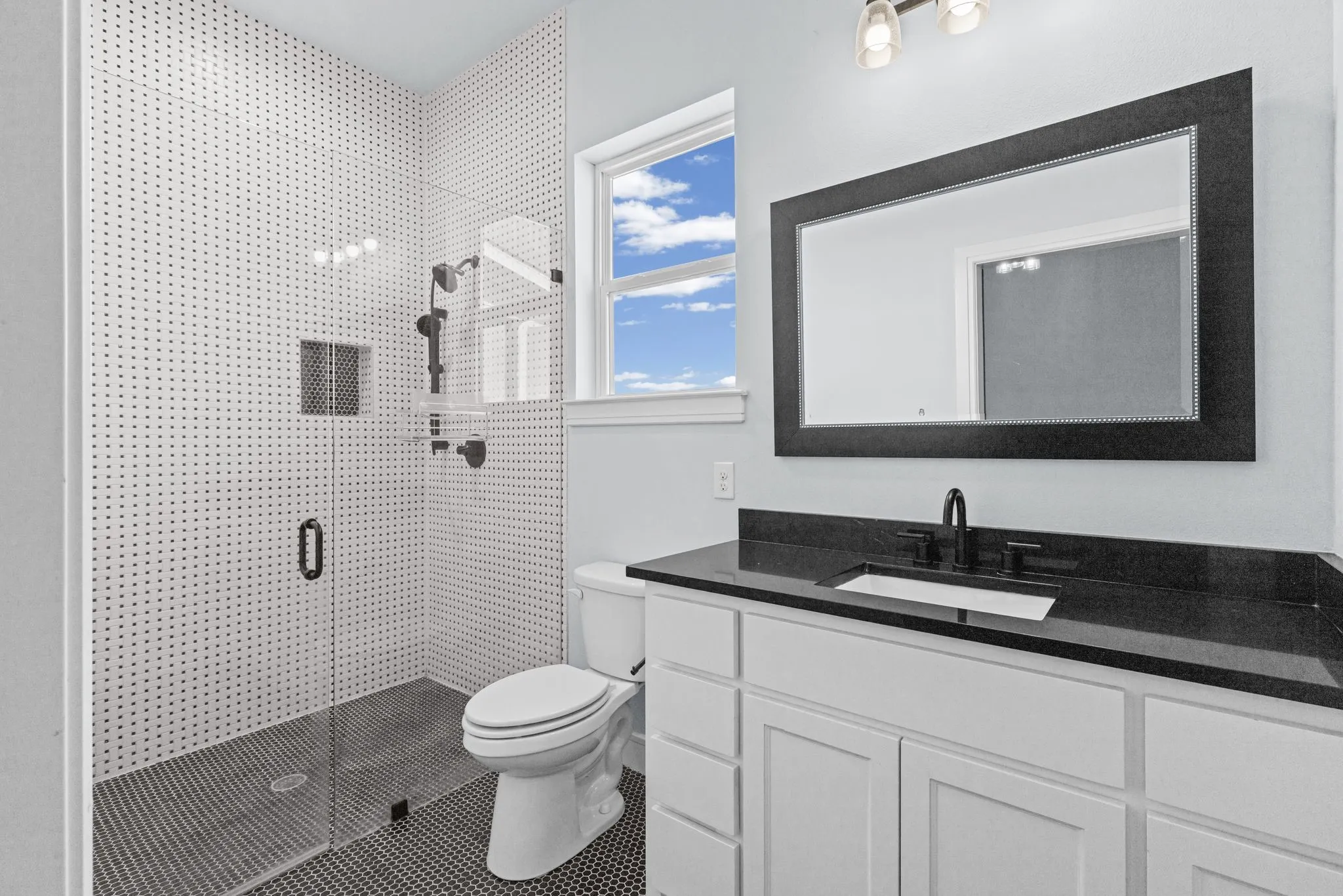 Single Family Residence For Sale in Rains County , 3971 Rs County Road 1605, Lone Oak, Texas 75453, 3 Bedroom, 3 Bathroom, 2 Garage spaces, 1,989 Sqft, built in 2020, mls#21402984, Real Estate Agent in Lone Oak, Homes For Sale in Rains county, Homes For Sale in Lone Oak, Realtor in Lone Oak Texas, Real Estate Brokerage Independent Realty Texas, Luminita Cordes Realtor