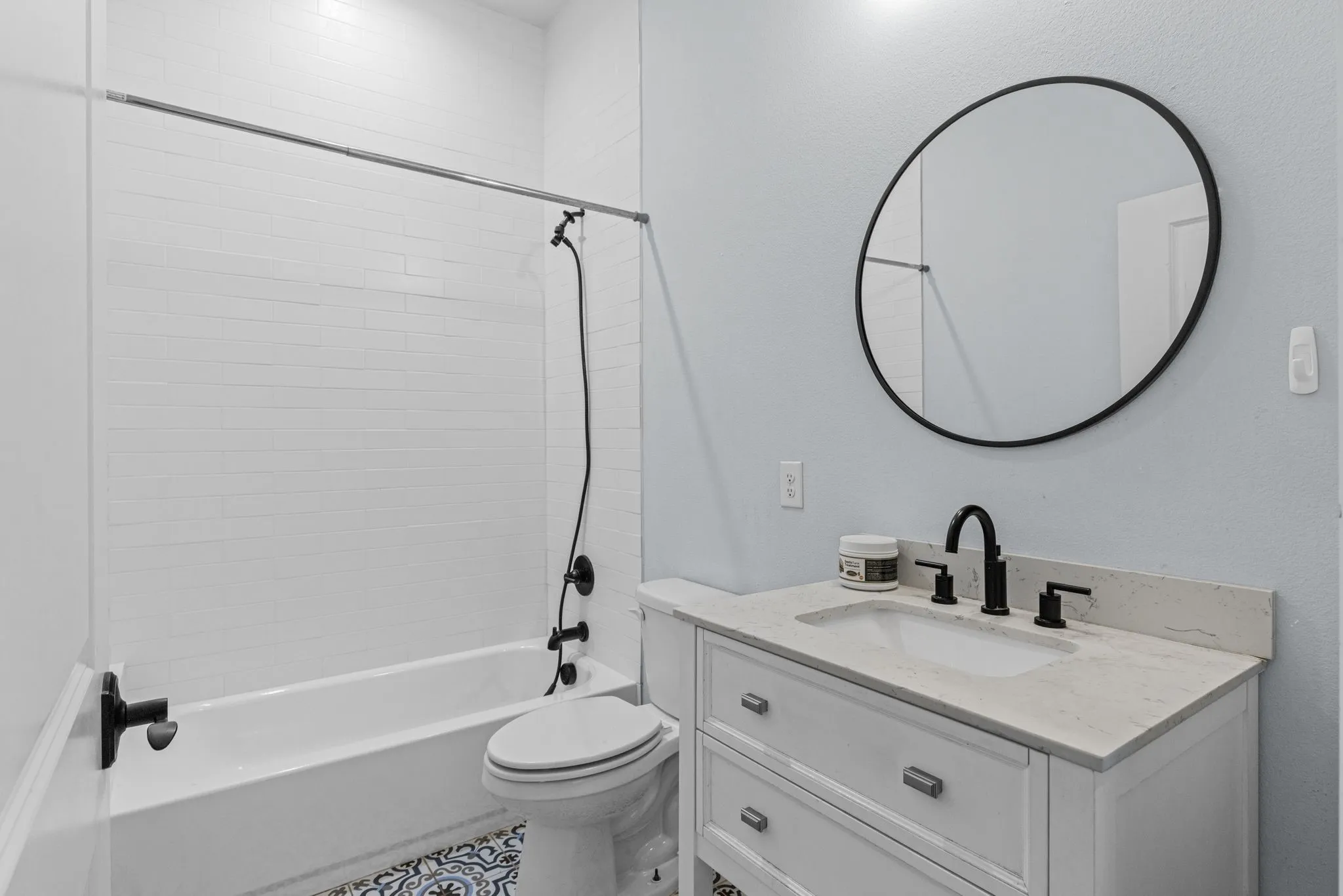 Single Family Residence For Sale in Rains County , 3971 Rs County Road 1605, Lone Oak, Texas 75453, 3 Bedroom, 3 Bathroom, 2 Garage spaces, 1,989 Sqft, built in 2020, mls#21402984, Real Estate Agent in Lone Oak, Homes For Sale in Rains county, Homes For Sale in Lone Oak, Realtor in Lone Oak Texas, Real Estate Brokerage Independent Realty Texas, Luminita Cordes Realtor