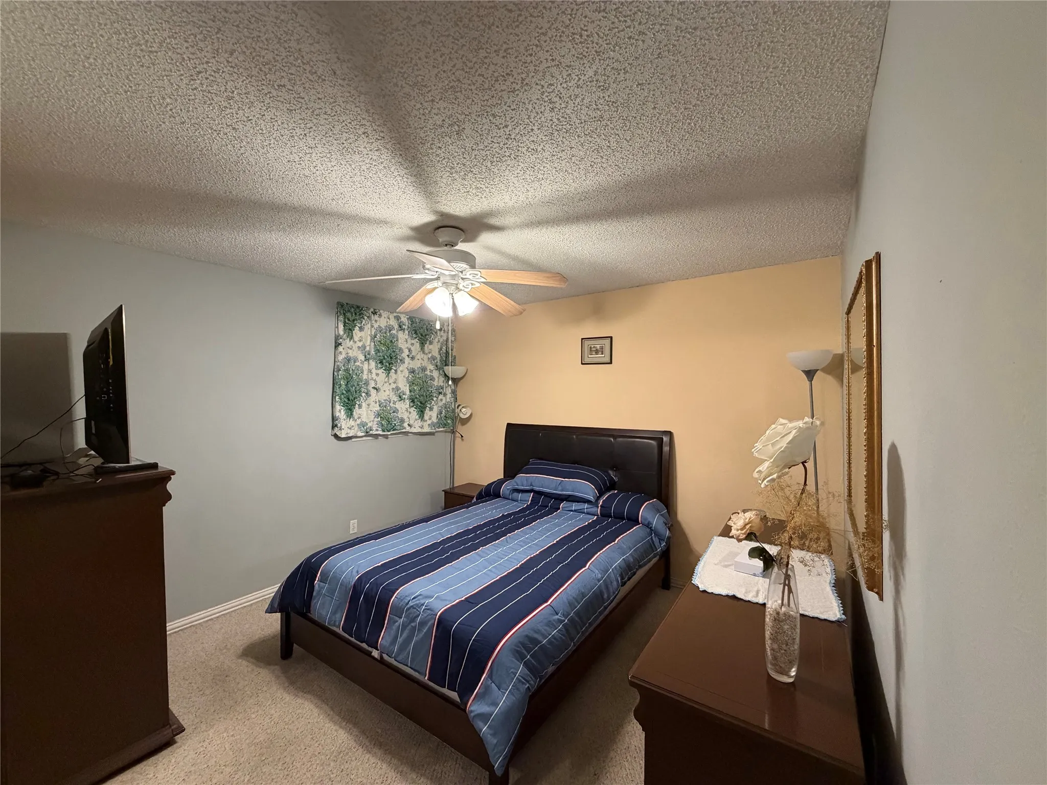 Townhouse For Sale in Dallas County , 737 Ticonderoga Drive, Garland, Texas 75043, 4 Bedroom, 2 Bathroom, Garage spaces, 1,572 Sqft, built in 1973, mls#21402996, Real Estate Agent in Garland, Homes For Sale in Dallas county, Homes For Sale in Garland, Realtor in Garland Texas, Real Estate Brokerage Independent Realty Texas, Luminita Cordes Realtor