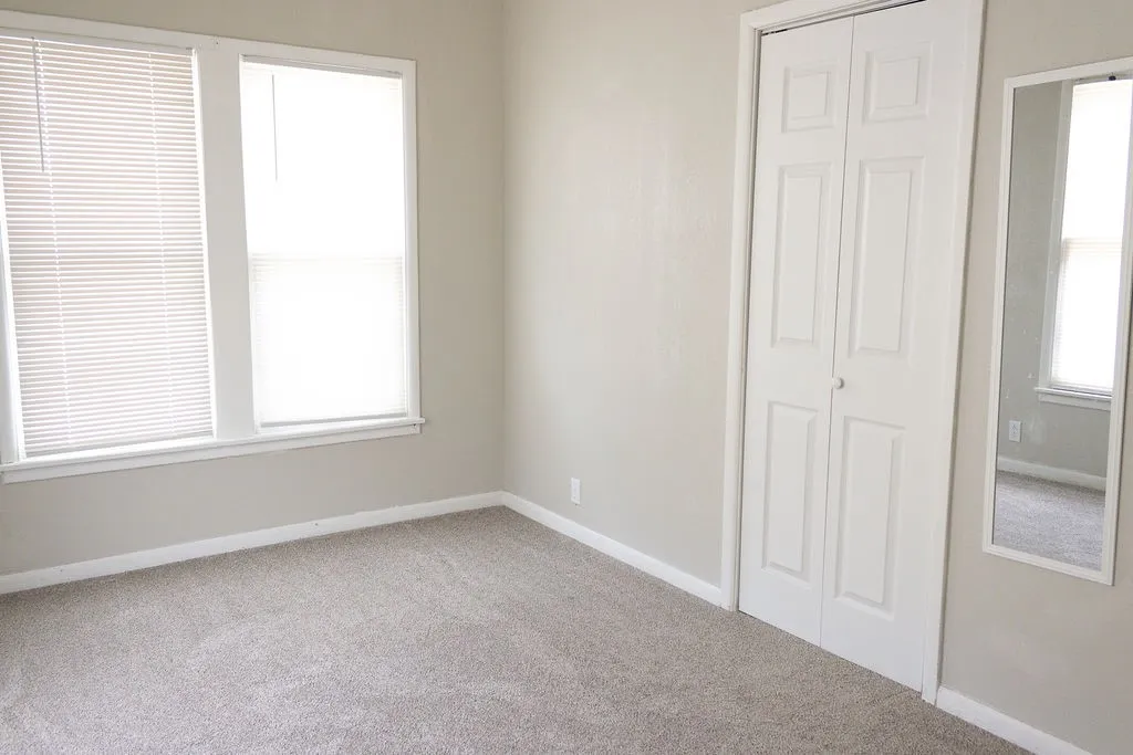 Single Family Residence For Sale in Stephens County , 312 W Lindsey Street, Breckenridge, Texas 76424, 3 Bedroom, 2 Bathroom, 2 Garage spaces, 1,216 Sqft, built in 1935, mls#21402999, Real Estate Agent in Breckenridge, Homes For Sale in Stephens county, Homes For Sale in Breckenridge, Realtor in Breckenridge Texas, Real Estate Brokerage Independent Realty Texas, Luminita Cordes Realtor