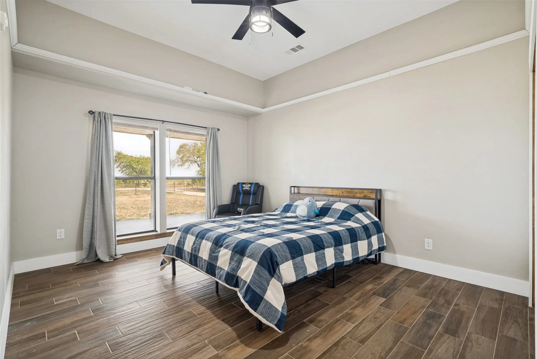 Single Family Residence For Sale in Johnson County , 7617 Sky Road, Godley, Texas 76044, 7 Bedroom, 7 Bathroom, 4 Garage spaces, 7,471 Sqft, built in 1980, mls#21402992, Real Estate Agent in Godley, Homes For Sale in Johnson county, Homes For Sale in Godley, Realtor in Godley Texas, Real Estate Brokerage Independent Realty Texas, Luminita Cordes Realtor