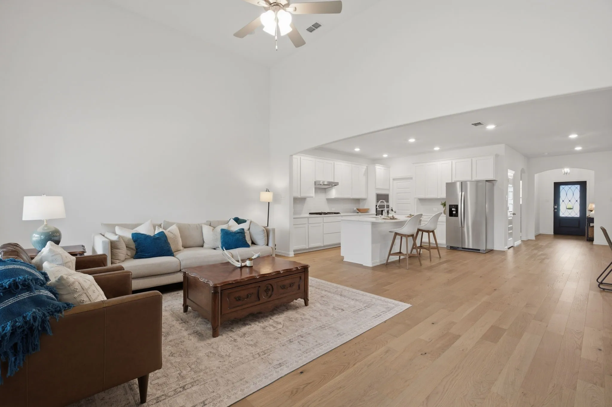 Single Family Residence For Rent in Collin County , 905 Bluebell Street, Princeton, Texas 75407, 4 Bedroom, 3 Bathroom, 3 Garage spaces, 3,056 Sqft, built in 2024, mls#21403008, Real Estate Agent in Princeton, Homes For Rent in Collin county, Homes For Rent in Princeton, Realtor in Princeton Texas, Real Estate Brokerage Independent Realty Texas, Luminita Cordes Realtor