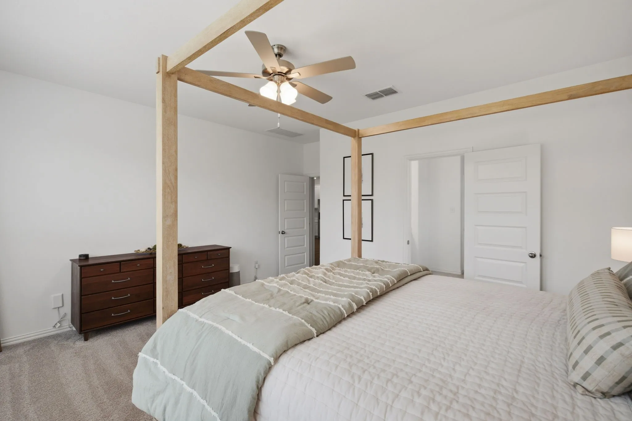 Single Family Residence For Rent in Collin County , 905 Bluebell Street, Princeton, Texas 75407, 4 Bedroom, 3 Bathroom, 3 Garage spaces, 3,056 Sqft, built in 2024, mls#21403008, Real Estate Agent in Princeton, Homes For Rent in Collin county, Homes For Rent in Princeton, Realtor in Princeton Texas, Real Estate Brokerage Independent Realty Texas, Luminita Cordes Realtor
