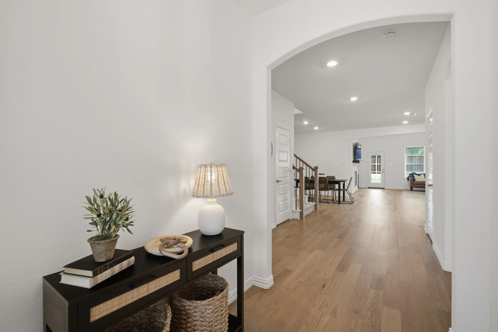 Single Family Residence For Rent in Collin County , 905 Bluebell Street, Princeton, Texas 75407, 4 Bedroom, 3 Bathroom, 3 Garage spaces, 3,056 Sqft, built in 2024, mls#21403008, Real Estate Agent in Princeton, Homes For Rent in Collin county, Homes For Rent in Princeton, Realtor in Princeton Texas, Real Estate Brokerage Independent Realty Texas, Luminita Cordes Realtor