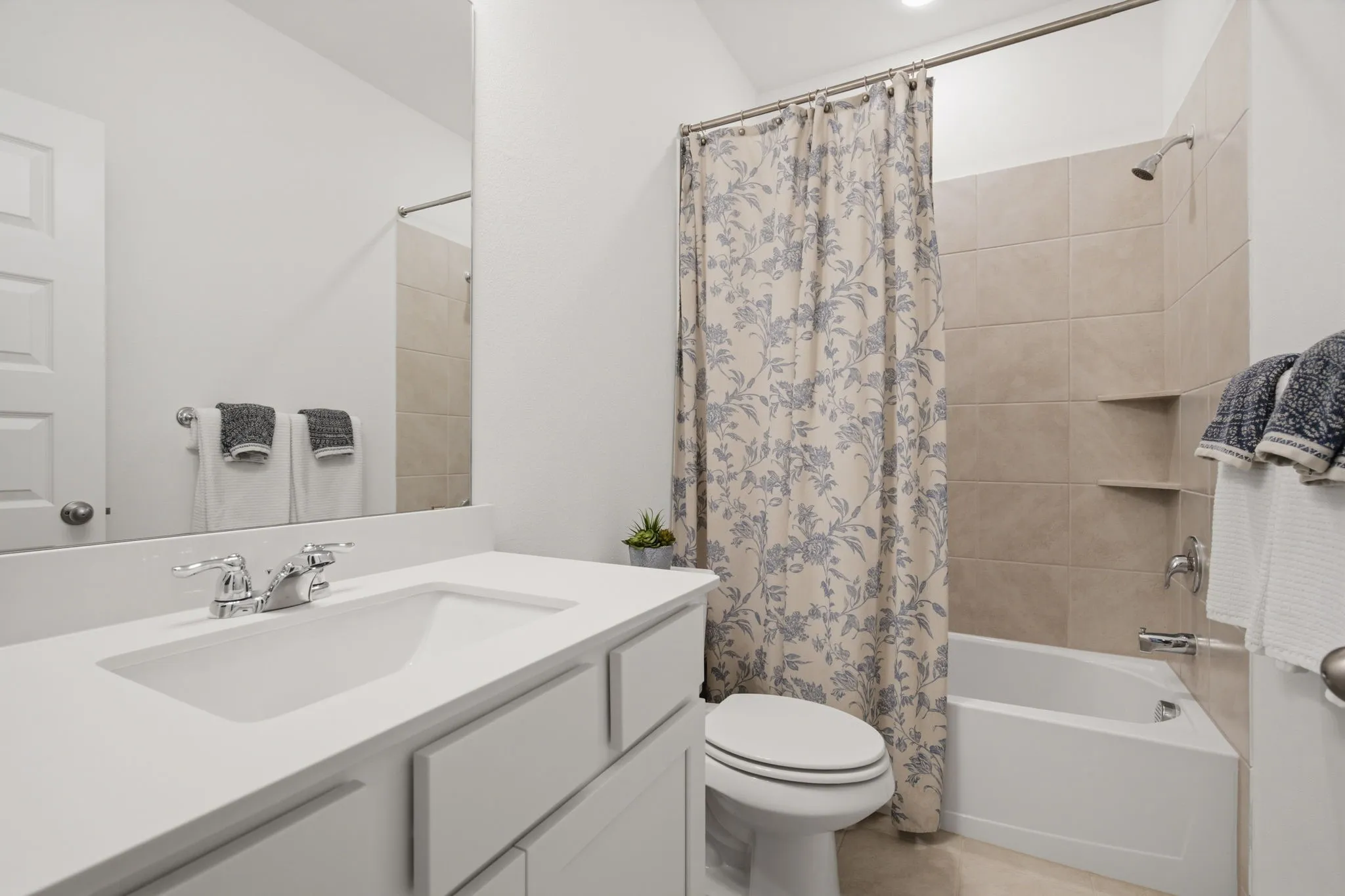 Single Family Residence For Rent in Collin County , 905 Bluebell Street, Princeton, Texas 75407, 4 Bedroom, 3 Bathroom, 3 Garage spaces, 3,056 Sqft, built in 2024, mls#21403008, Real Estate Agent in Princeton, Homes For Rent in Collin county, Homes For Rent in Princeton, Realtor in Princeton Texas, Real Estate Brokerage Independent Realty Texas, Luminita Cordes Realtor