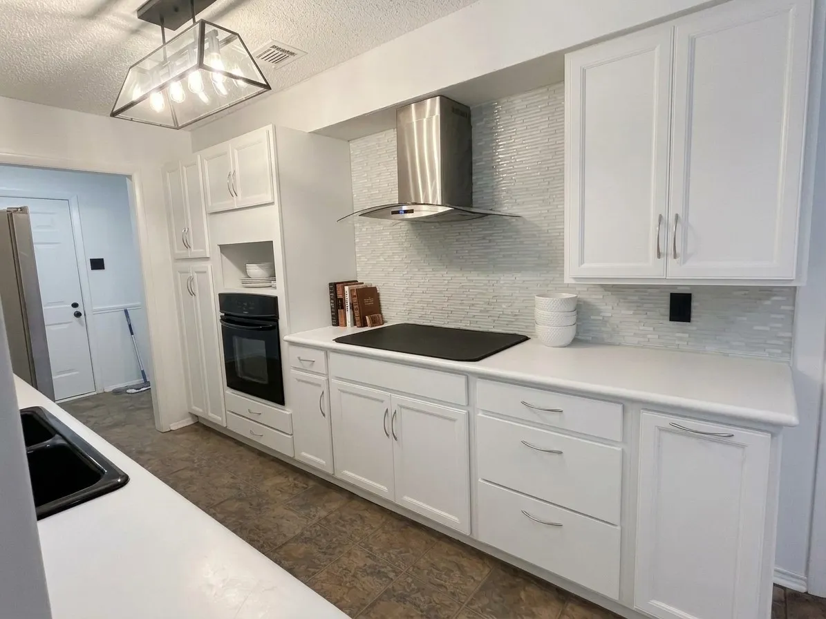 Single Family Residence For Rent in Dallas County , 506 N Royal Oak Drive, Duncanville, Texas 75116, 3 Bedroom, 2 Bathroom, 2 Garage spaces, 1,870 Sqft, built in 1972, mls#21402955, Real Estate Agent in Duncanville, Homes For Rent in Dallas county, Homes For Rent in Duncanville, Realtor in Duncanville Texas, Real Estate Brokerage Independent Realty Texas, Luminita Cordes Realtor