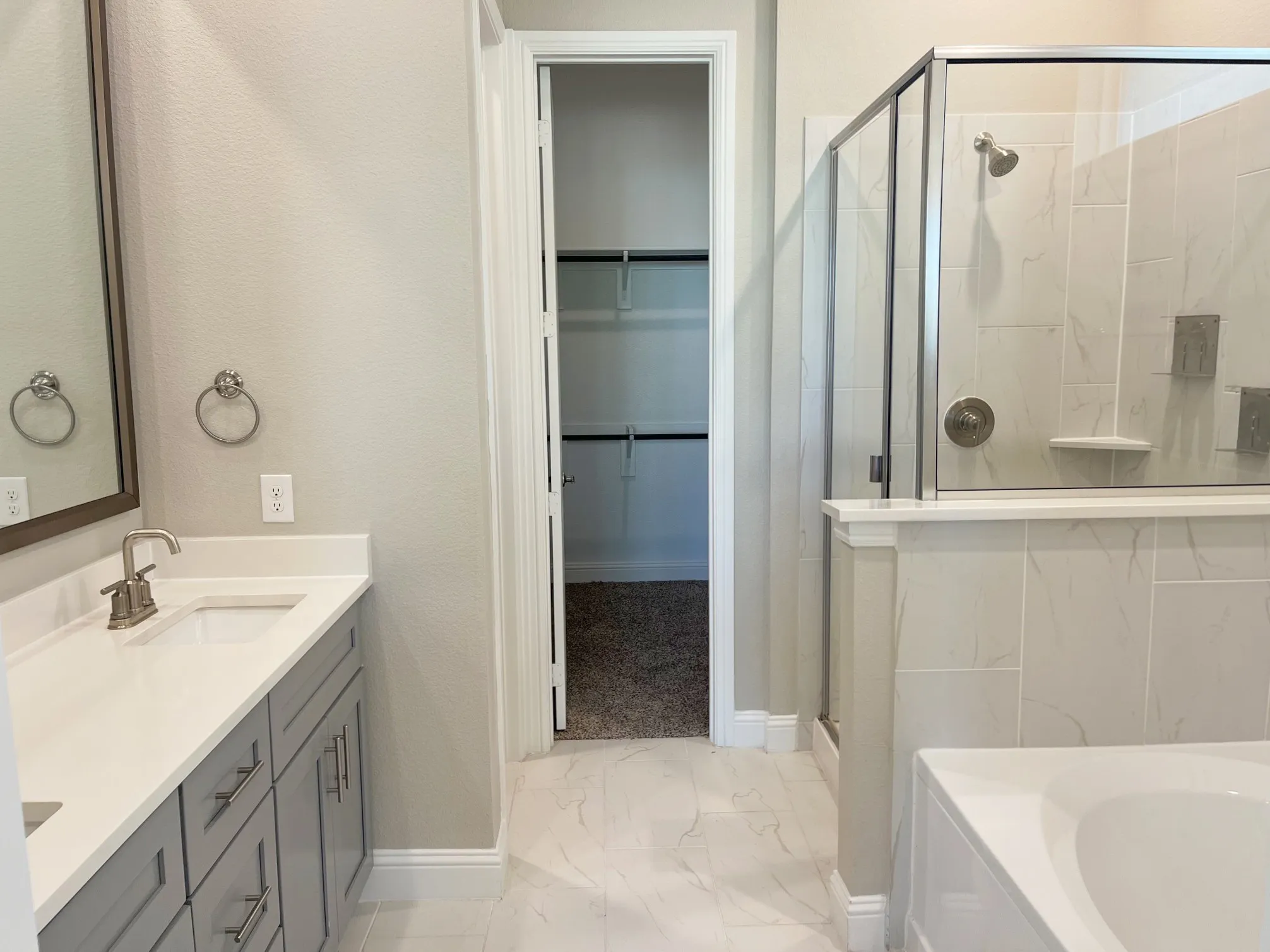 Townhouse For Sale in Collin County , 10594 Prairie Rose Road, Frisco, Texas 75035, 4 Bedroom, 4 Bathroom, 2 Garage spaces, 2,354 Sqft, built in 2023, mls#21403012, Real Estate Agent in Frisco, Homes For Sale in Collin county, Homes For Sale in Frisco, Realtor in Frisco Texas, Real Estate Brokerage Independent Realty Texas, Luminita Cordes Realtor