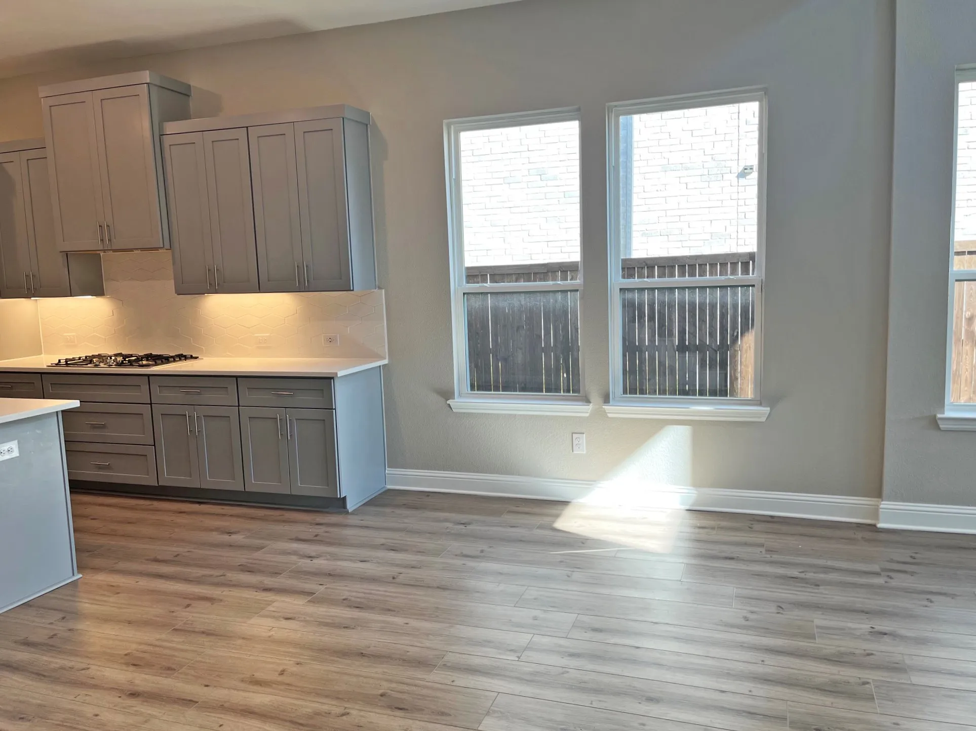 Townhouse For Sale in Collin County , 10594 Prairie Rose Road, Frisco, Texas 75035, 4 Bedroom, 4 Bathroom, 2 Garage spaces, 2,354 Sqft, built in 2023, mls#21403012, Real Estate Agent in Frisco, Homes For Sale in Collin county, Homes For Sale in Frisco, Realtor in Frisco Texas, Real Estate Brokerage Independent Realty Texas, Luminita Cordes Realtor
