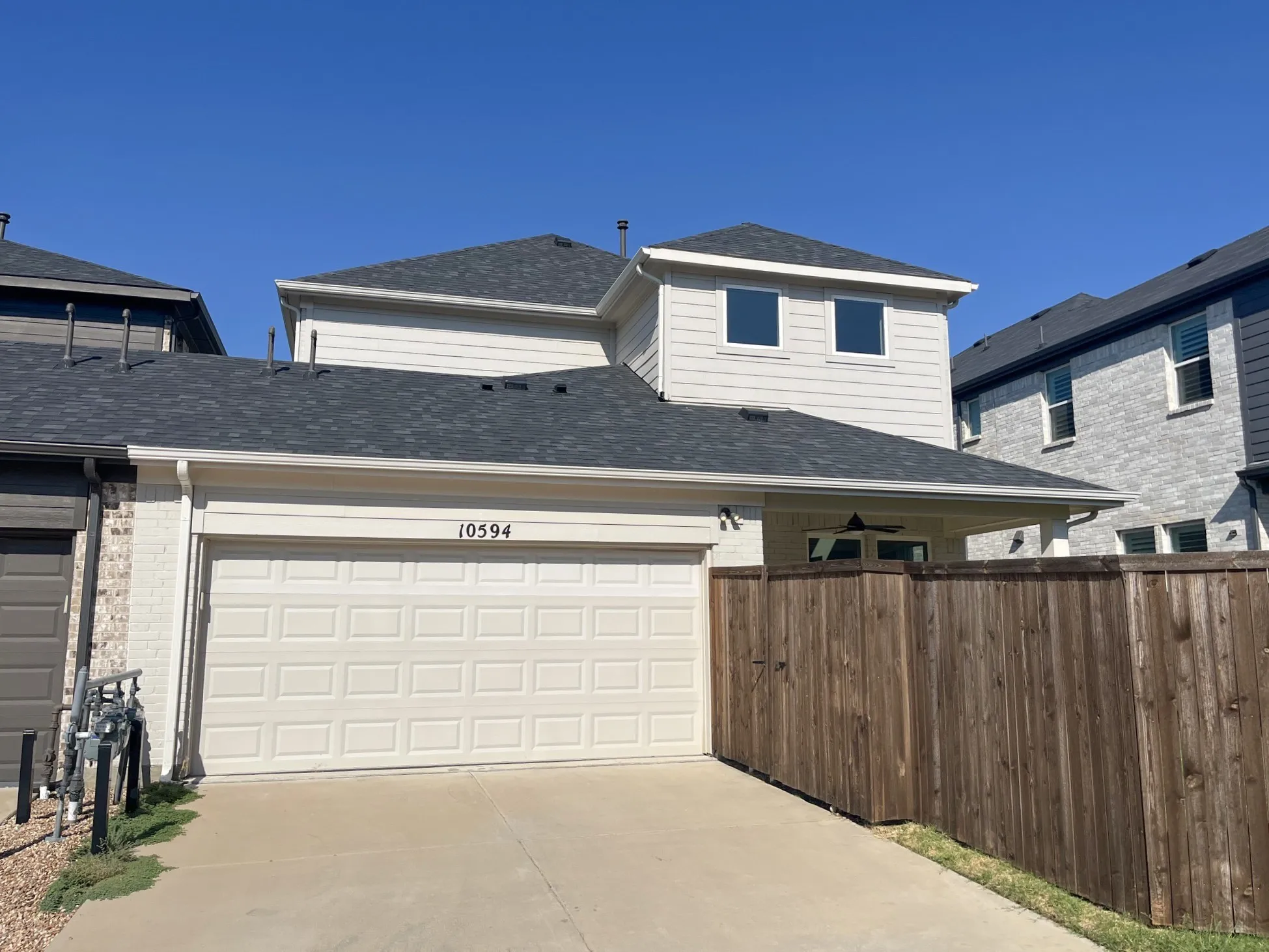 Townhouse For Sale in Collin County , 10594 Prairie Rose Road, Frisco, Texas 75035, 4 Bedroom, 4 Bathroom, 2 Garage spaces, 2,354 Sqft, built in 2023, mls#21403012, Real Estate Agent in Frisco, Homes For Sale in Collin county, Homes For Sale in Frisco, Realtor in Frisco Texas, Real Estate Brokerage Independent Realty Texas, Luminita Cordes Realtor