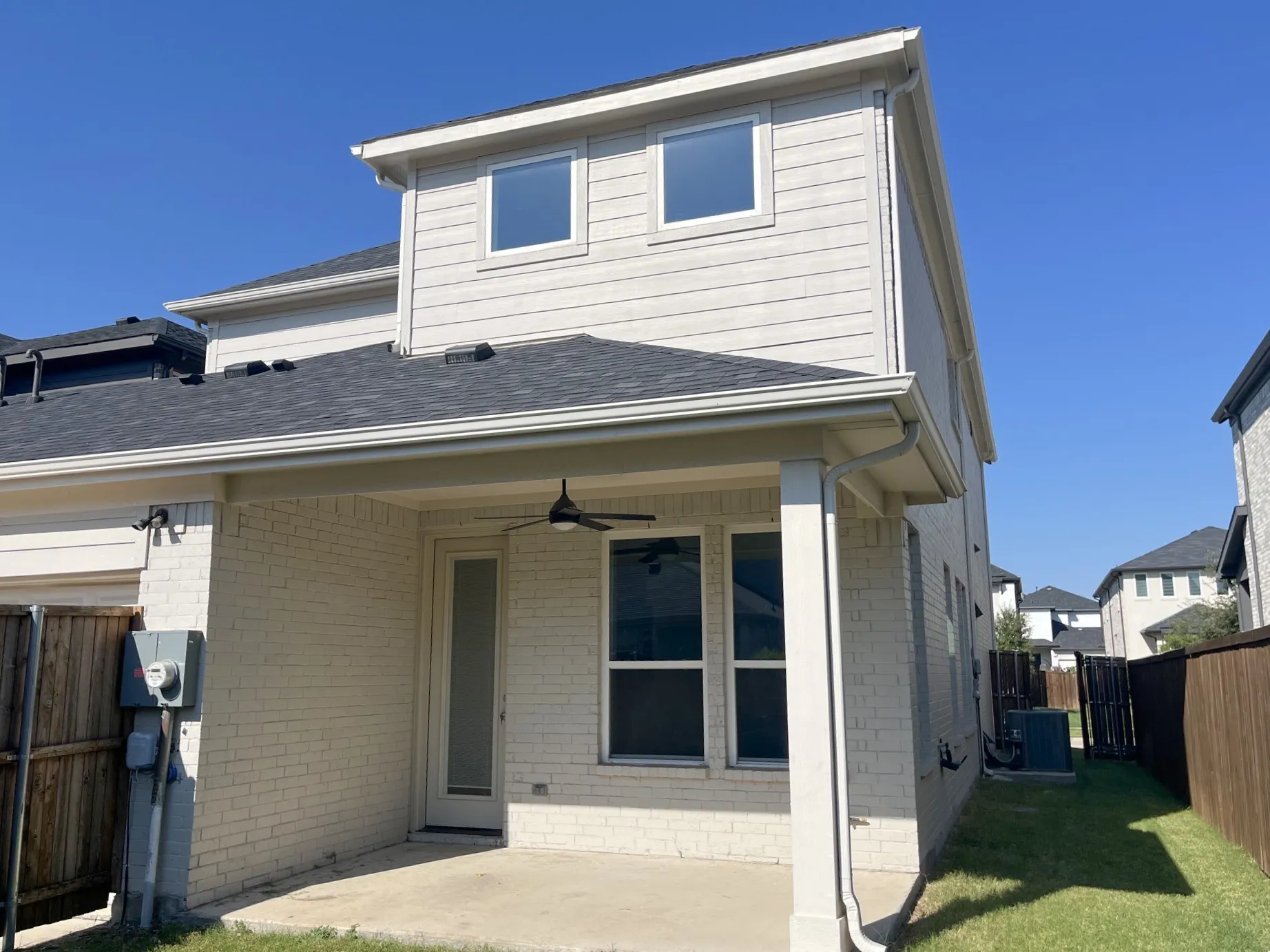 Townhouse For Sale in Collin County , 10594 Prairie Rose Road, Frisco, Texas 75035, 4 Bedroom, 4 Bathroom, 2 Garage spaces, 2,354 Sqft, built in 2023, mls#21403012, Real Estate Agent in Frisco, Homes For Sale in Collin county, Homes For Sale in Frisco, Realtor in Frisco Texas, Real Estate Brokerage Independent Realty Texas, Luminita Cordes Realtor
