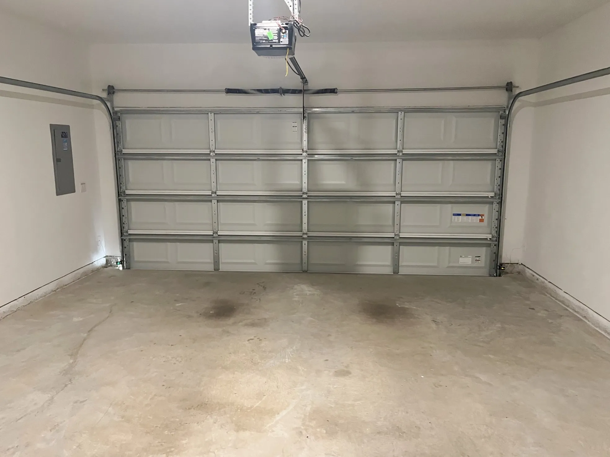 Townhouse For Sale in Collin County , 10594 Prairie Rose Road, Frisco, Texas 75035, 4 Bedroom, 4 Bathroom, 2 Garage spaces, 2,354 Sqft, built in 2023, mls#21403012, Real Estate Agent in Frisco, Homes For Sale in Collin county, Homes For Sale in Frisco, Realtor in Frisco Texas, Real Estate Brokerage Independent Realty Texas, Luminita Cordes Realtor
