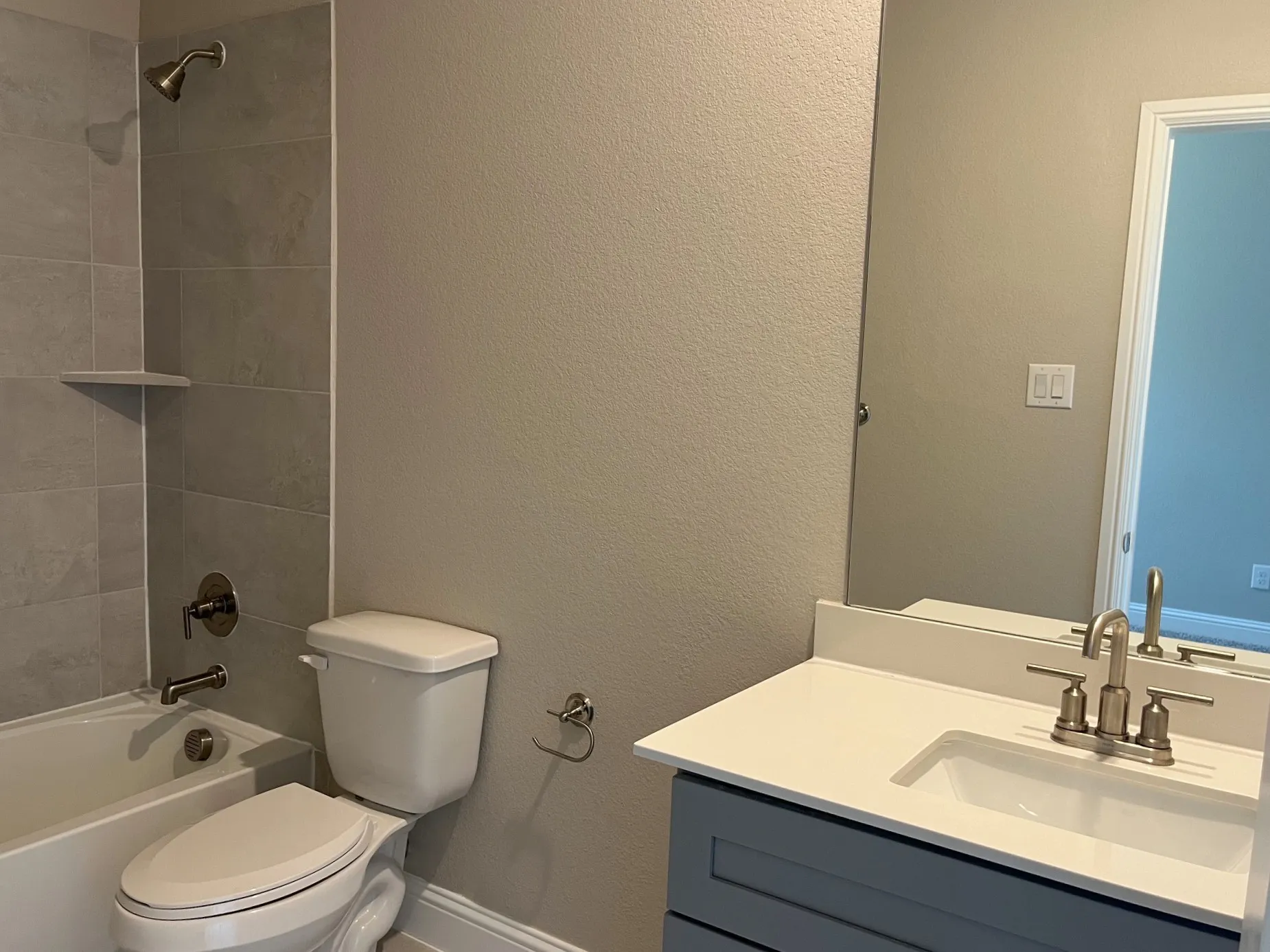Townhouse For Sale in Collin County , 10594 Prairie Rose Road, Frisco, Texas 75035, 4 Bedroom, 4 Bathroom, 2 Garage spaces, 2,354 Sqft, built in 2023, mls#21403012, Real Estate Agent in Frisco, Homes For Sale in Collin county, Homes For Sale in Frisco, Realtor in Frisco Texas, Real Estate Brokerage Independent Realty Texas, Luminita Cordes Realtor