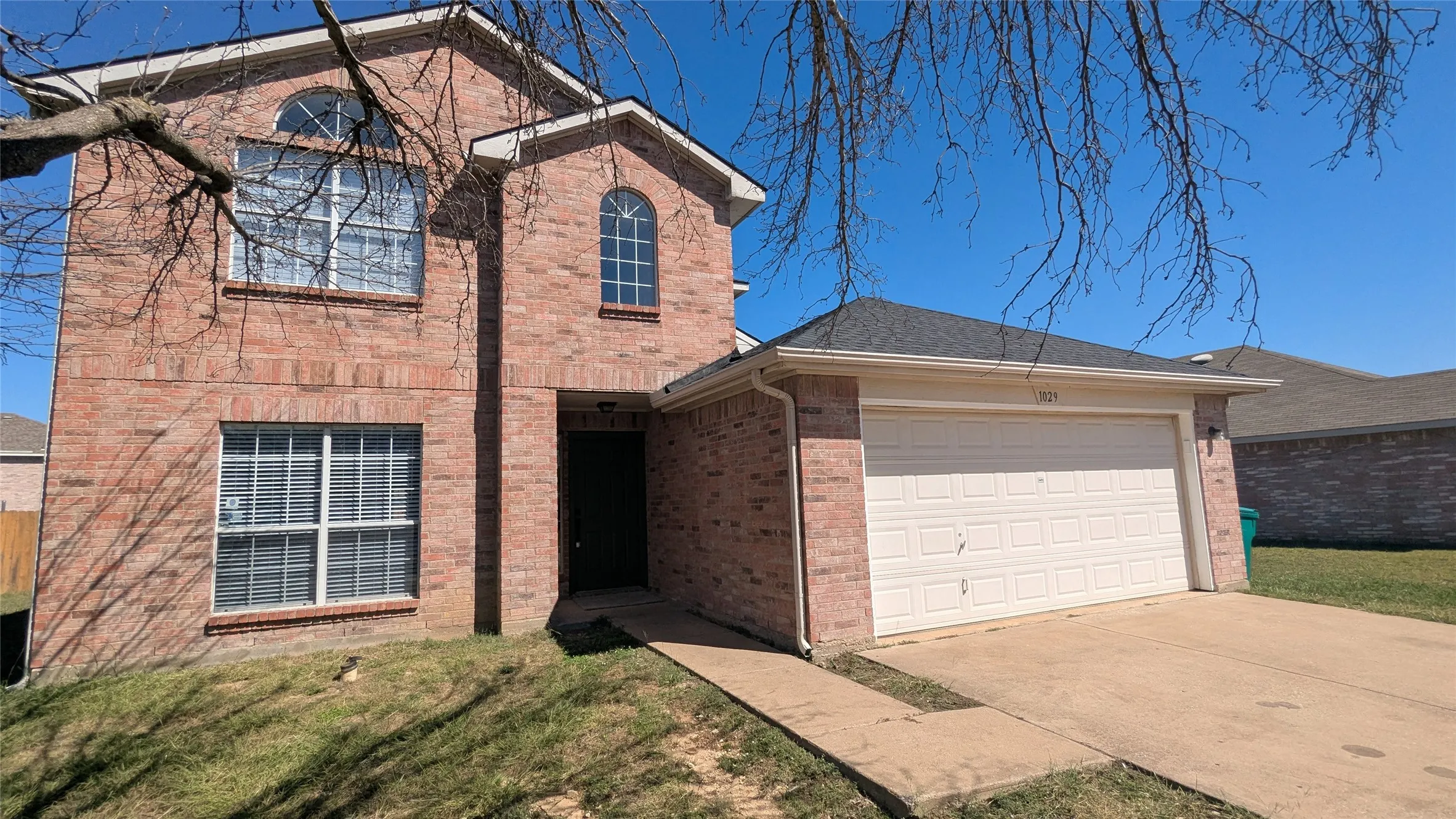 Single Family Residence For Sale in Dallas County , 1029 Magnolia Lane, Cedar Hill, Texas 75104, 4 Bedroom, 3 Bathroom, 2 Garage spaces, 2,554 Sqft, built in 2000, mls#21402945, Real Estate Agent in Cedar Hill, Homes For Sale in Dallas county, Homes For Sale in Cedar Hill, Realtor in Cedar Hill Texas, Real Estate Brokerage Independent Realty Texas, Luminita Cordes Realtor