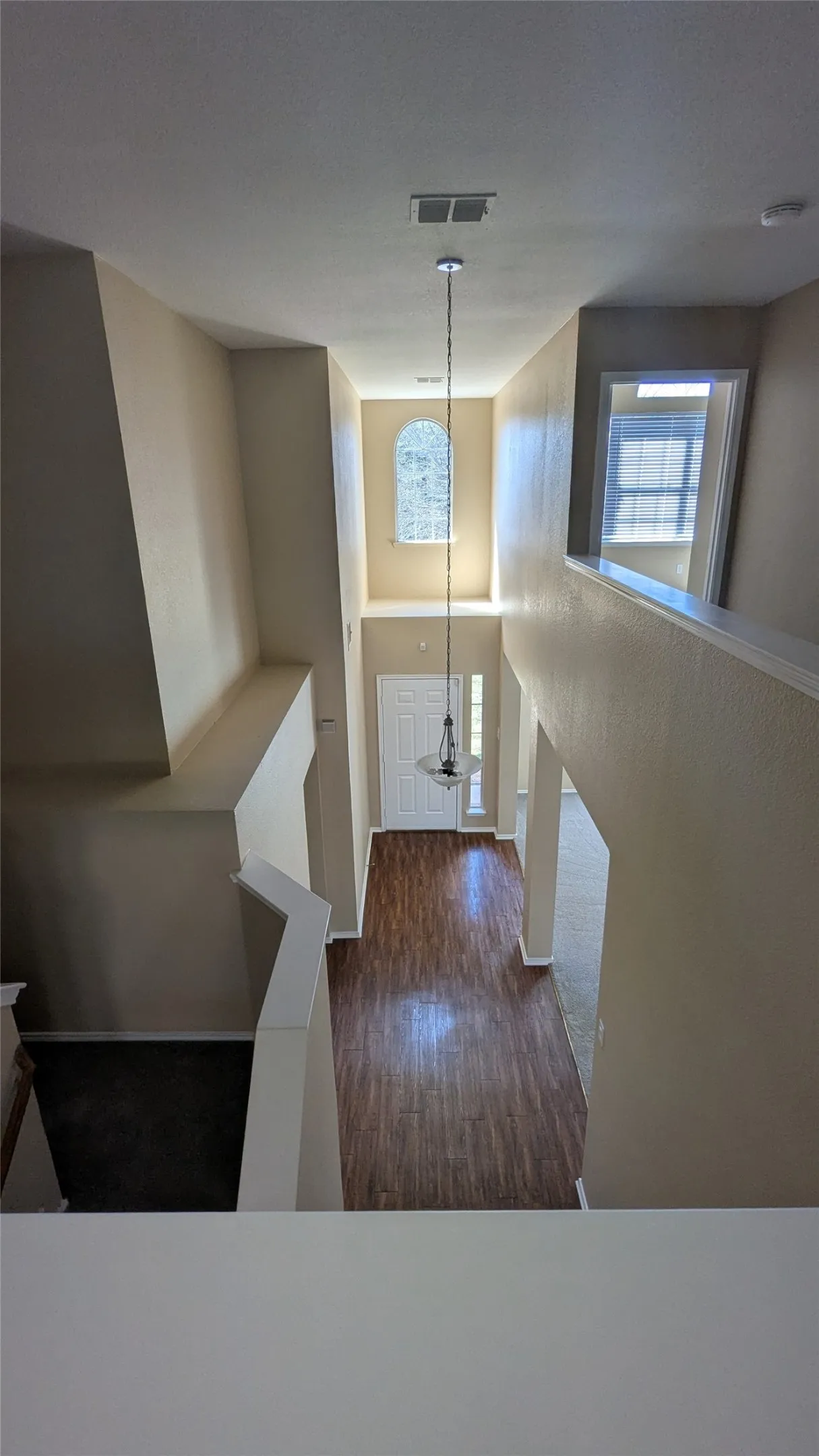 Single Family Residence For Sale in Dallas County , 1029 Magnolia Lane, Cedar Hill, Texas 75104, 4 Bedroom, 3 Bathroom, 2 Garage spaces, 2,554 Sqft, built in 2000, mls#21402945, Real Estate Agent in Cedar Hill, Homes For Sale in Dallas county, Homes For Sale in Cedar Hill, Realtor in Cedar Hill Texas, Real Estate Brokerage Independent Realty Texas, Luminita Cordes Realtor