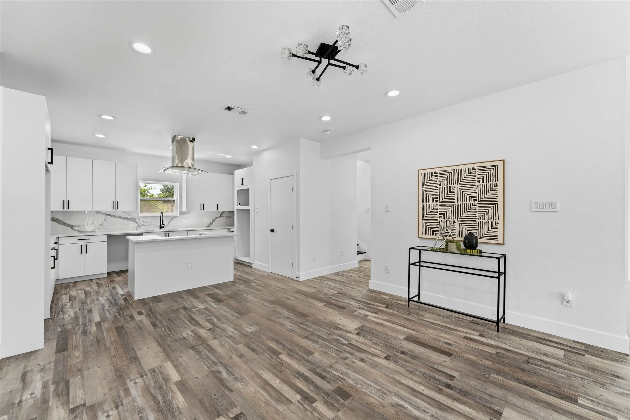 Single Family Residence For Rent in Dallas County , 3142 Harmon Street, Dallas, Texas 75215, 3 Bedroom, 4 Bathroom, 1 Garage spaces, 2,579 Sqft, built in 2025, mls#21403015, Real Estate Agent in Dallas, Homes For Rent in Dallas county, Homes For Rent in Dallas, Realtor in Dallas Texas, Real Estate Brokerage Independent Realty Texas, Luminita Cordes Realtor