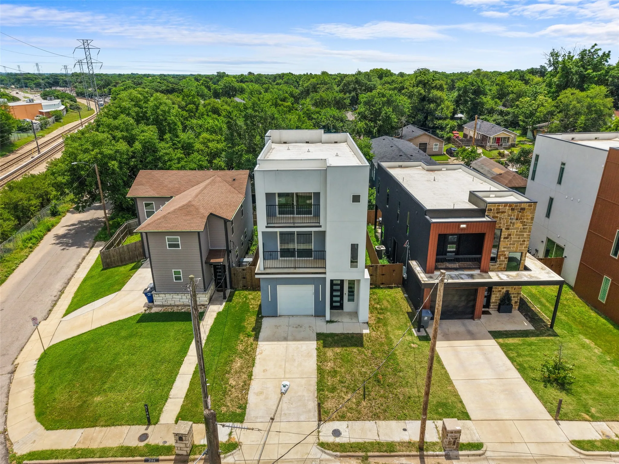 Single Family Residence For Rent in Dallas County , 3142 Harmon Street, Dallas, Texas 75215, 3 Bedroom, 4 Bathroom, 1 Garage spaces, 2,579 Sqft, built in 2025, mls#21403015, Real Estate Agent in Dallas, Homes For Rent in Dallas county, Homes For Rent in Dallas, Realtor in Dallas Texas, Real Estate Brokerage Independent Realty Texas, Luminita Cordes Realtor