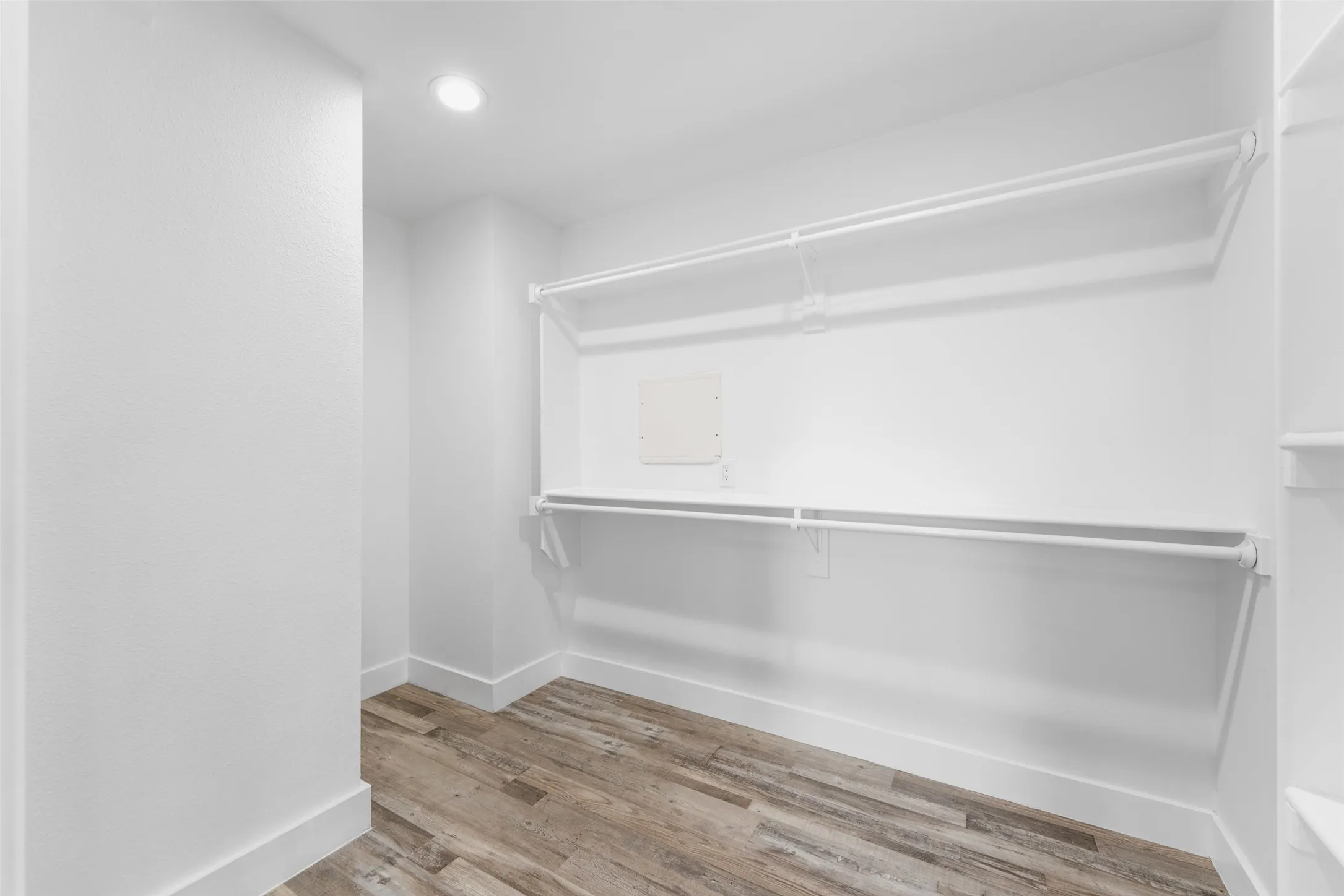 Single Family Residence For Rent in Dallas County , 3142 Harmon Street, Dallas, Texas 75215, 3 Bedroom, 4 Bathroom, 1 Garage spaces, 2,579 Sqft, built in 2025, mls#21403015, Real Estate Agent in Dallas, Homes For Rent in Dallas county, Homes For Rent in Dallas, Realtor in Dallas Texas, Real Estate Brokerage Independent Realty Texas, Luminita Cordes Realtor