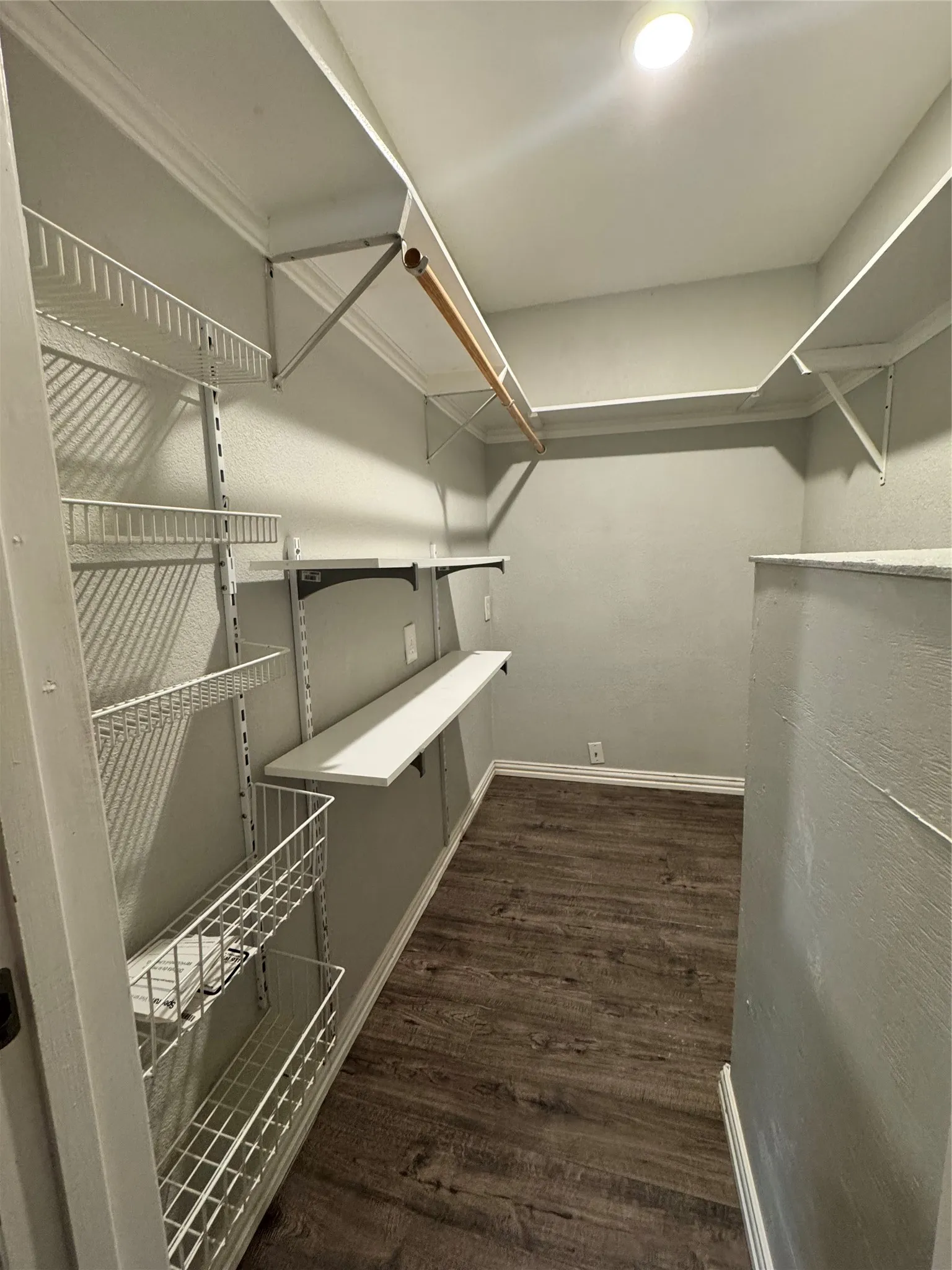 Single Family Residence For Rent in Tarrant County , 4225 Sue Court, Lake Worth, Texas 76135, 1 Bedroom, 1 Bathroom, Garage spaces, 575 Sqft, built in 2022, mls#21403016, Real Estate Agent in Lake Worth, Homes For Rent in Tarrant county, Homes For Rent in Lake Worth, Realtor in Lake Worth Texas, Real Estate Brokerage Independent Realty Texas, Luminita Cordes Realtor