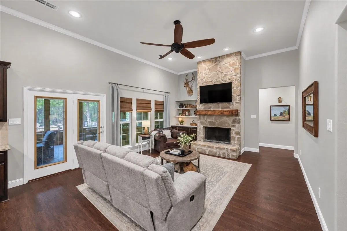 Single Family Residence For Sale in Collin County , 10395 County Road 740, Princeton, Texas 75407, 3 Bedroom, 3 Bathroom, 2 Garage spaces, 2,439 Sqft, built in 2013, mls#21401913, Real Estate Agent in Princeton, Homes For Sale in Collin county, Homes For Sale in Princeton, Realtor in Princeton Texas, Real Estate Brokerage Independent Realty Texas, Luminita Cordes Realtor