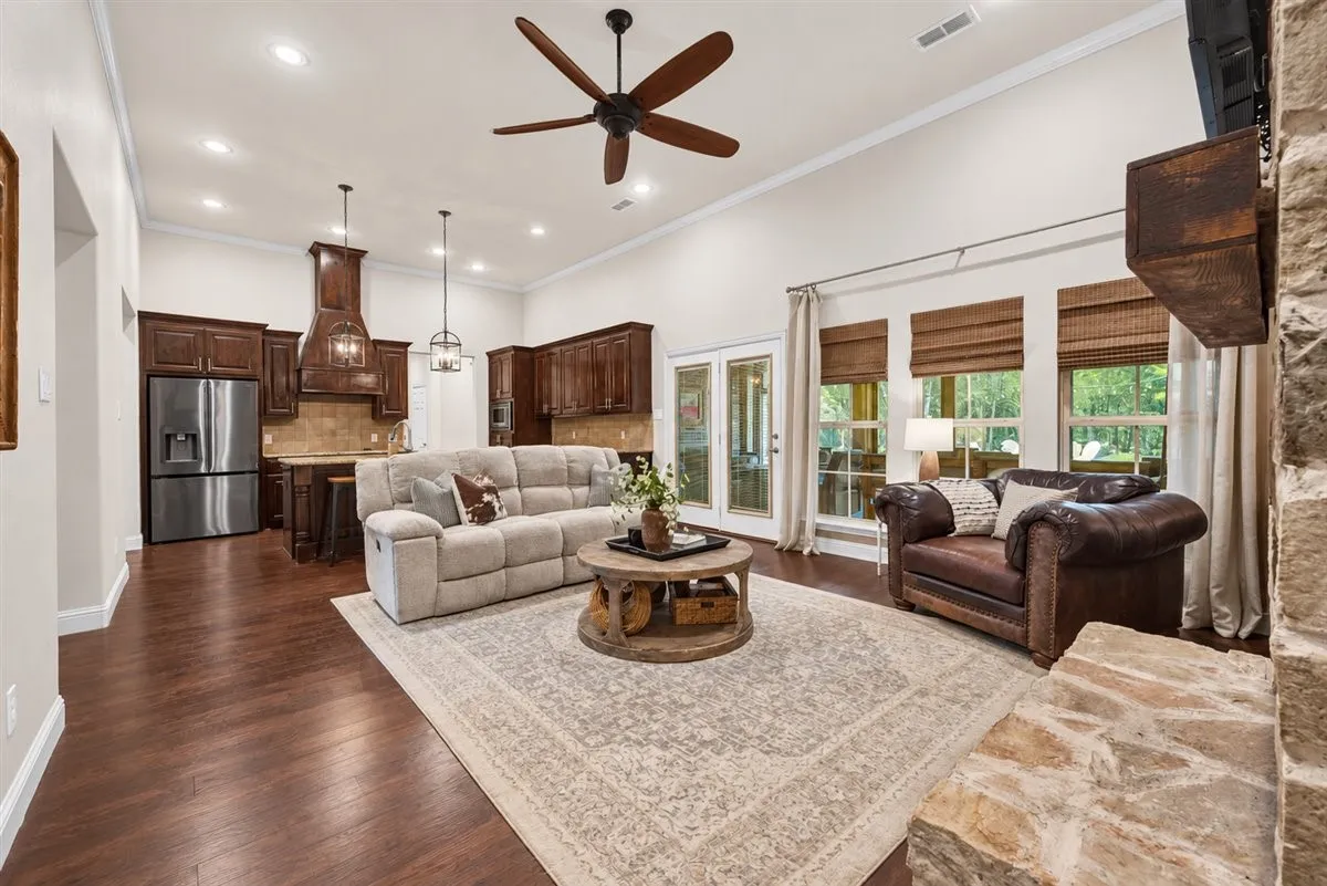 Single Family Residence For Sale in Collin County , 10395 County Road 740, Princeton, Texas 75407, 3 Bedroom, 3 Bathroom, 2 Garage spaces, 2,439 Sqft, built in 2013, mls#21401913, Real Estate Agent in Princeton, Homes For Sale in Collin county, Homes For Sale in Princeton, Realtor in Princeton Texas, Real Estate Brokerage Independent Realty Texas, Luminita Cordes Realtor