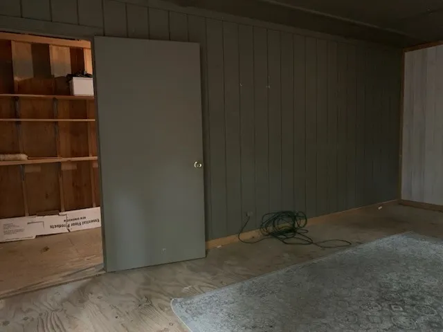 Single Family Residence For Sale in Wood County , 1042 Winding Trail, Holly Lake Ranch, Texas 75765, 2 Bedroom, 2 Bathroom, Garage spaces, 902 Sqft, built in 2005, mls#21402370, Real Estate Agent in Holly Lake Ranch, Homes For Sale in Wood county, Homes For Sale in Holly Lake Ranch, Realtor in Holly Lake Ranch Texas, Real Estate Brokerage Independent Realty Texas, Luminita Cordes Realtor