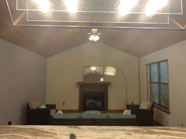 Single Family Residence For Sale in Wood County , 1042 Winding Trail, Holly Lake Ranch, Texas 75765, 2 Bedroom, 2 Bathroom, Garage spaces, 902 Sqft, built in 2005, mls#21402370, Real Estate Agent in Holly Lake Ranch, Homes For Sale in Wood county, Homes For Sale in Holly Lake Ranch, Realtor in Holly Lake Ranch Texas, Real Estate Brokerage Independent Realty Texas, Luminita Cordes Realtor