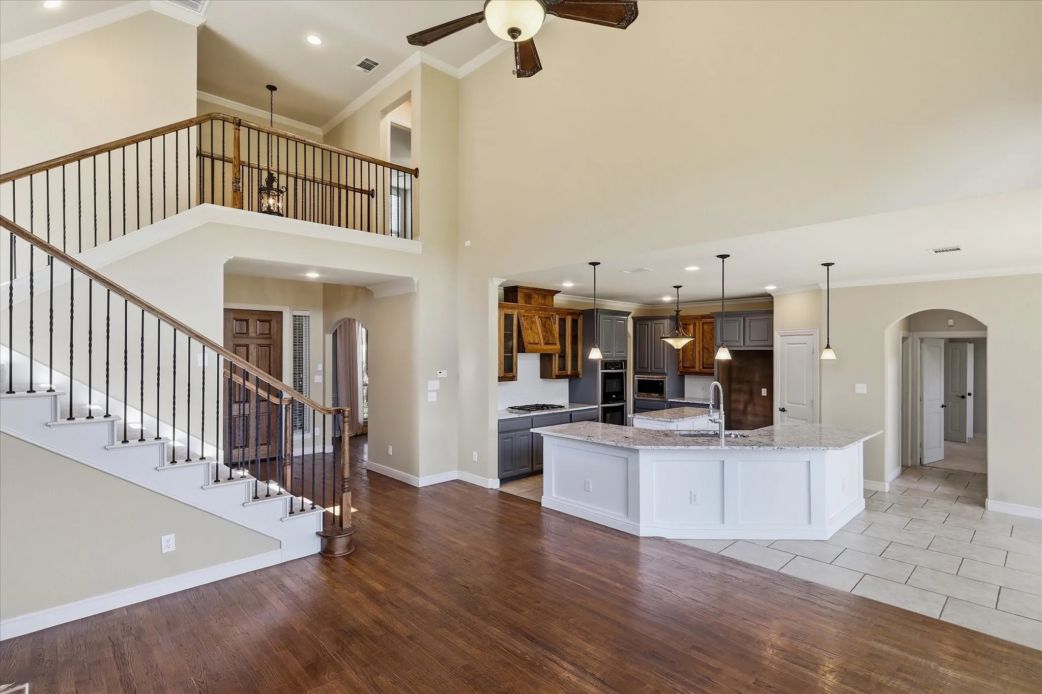 Single Family Residence For Sale in Denton County , 3110 Creek Haven Drive, Highland Village, Texas 75077, 4 Bedroom, 4 Bathroom, 2 Garage spaces, 3,037 Sqft, built in 2005, mls#21387643, Real Estate Agent in Highland Village, Homes For Sale in Denton county, Homes For Sale in Highland Village, Realtor in Highland Village Texas, Real Estate Brokerage Independent Realty Texas, Luminita Cordes Realtor