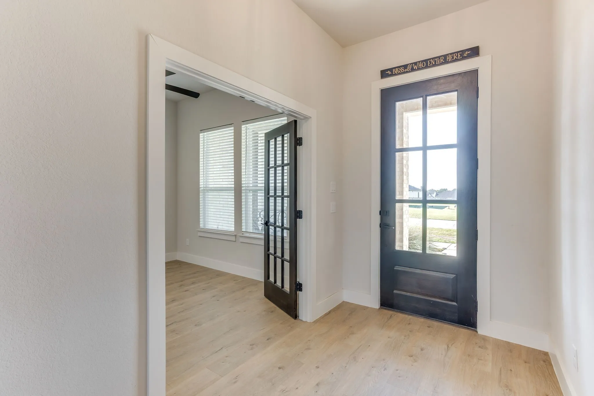 Single Family Residence For Sale in Parker County , 160 Rocky Top Ranch Lane, Reno, Texas 76020, 3 Bedroom, 3 Bathroom, 3 Garage spaces, 2,429 Sqft, built in 2023, mls#21400989, Real Estate Agent in Reno, Homes For Sale in Parker county, Homes For Sale in Reno, Realtor in Reno Texas, Real Estate Brokerage Independent Realty Texas, Luminita Cordes Realtor