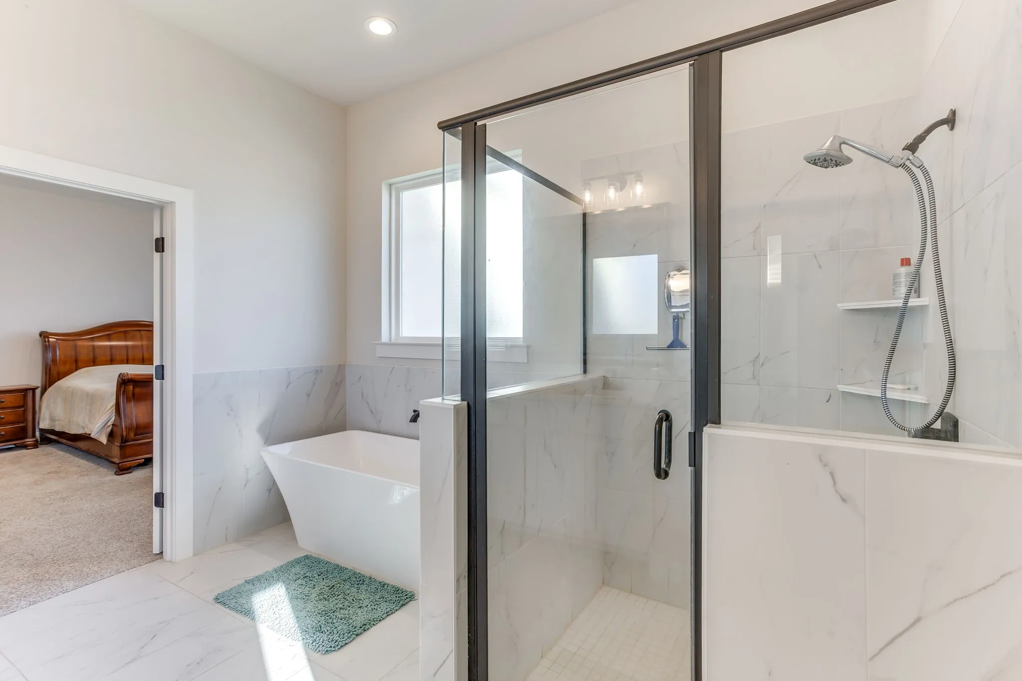 Single Family Residence For Sale in Parker County , 160 Rocky Top Ranch Lane, Reno, Texas 76020, 3 Bedroom, 3 Bathroom, 3 Garage spaces, 2,429 Sqft, built in 2023, mls#21400989, Real Estate Agent in Reno, Homes For Sale in Parker county, Homes For Sale in Reno, Realtor in Reno Texas, Real Estate Brokerage Independent Realty Texas, Luminita Cordes Realtor